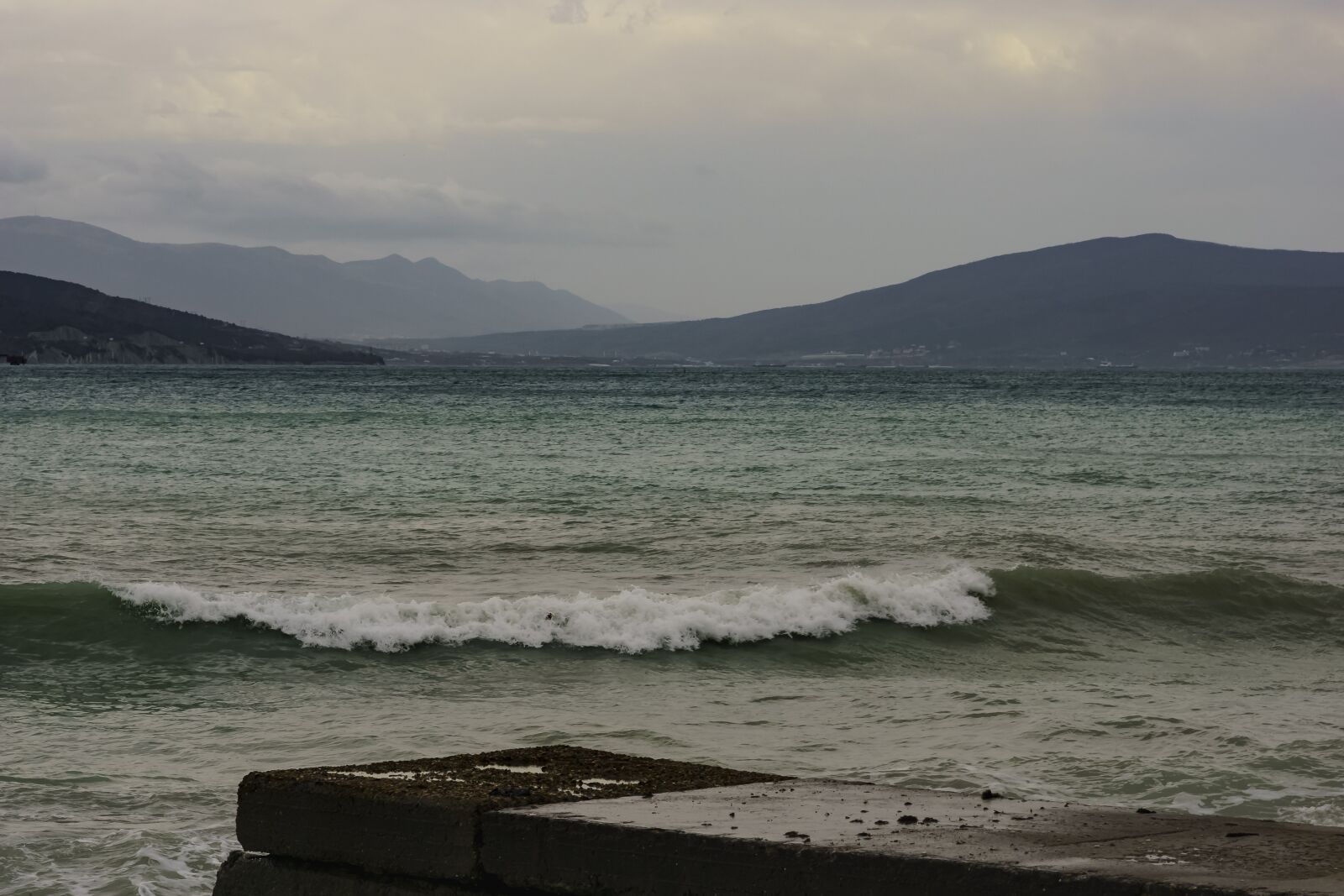 85mm F1.4 sample photo. Sea, wave, black sea photography
