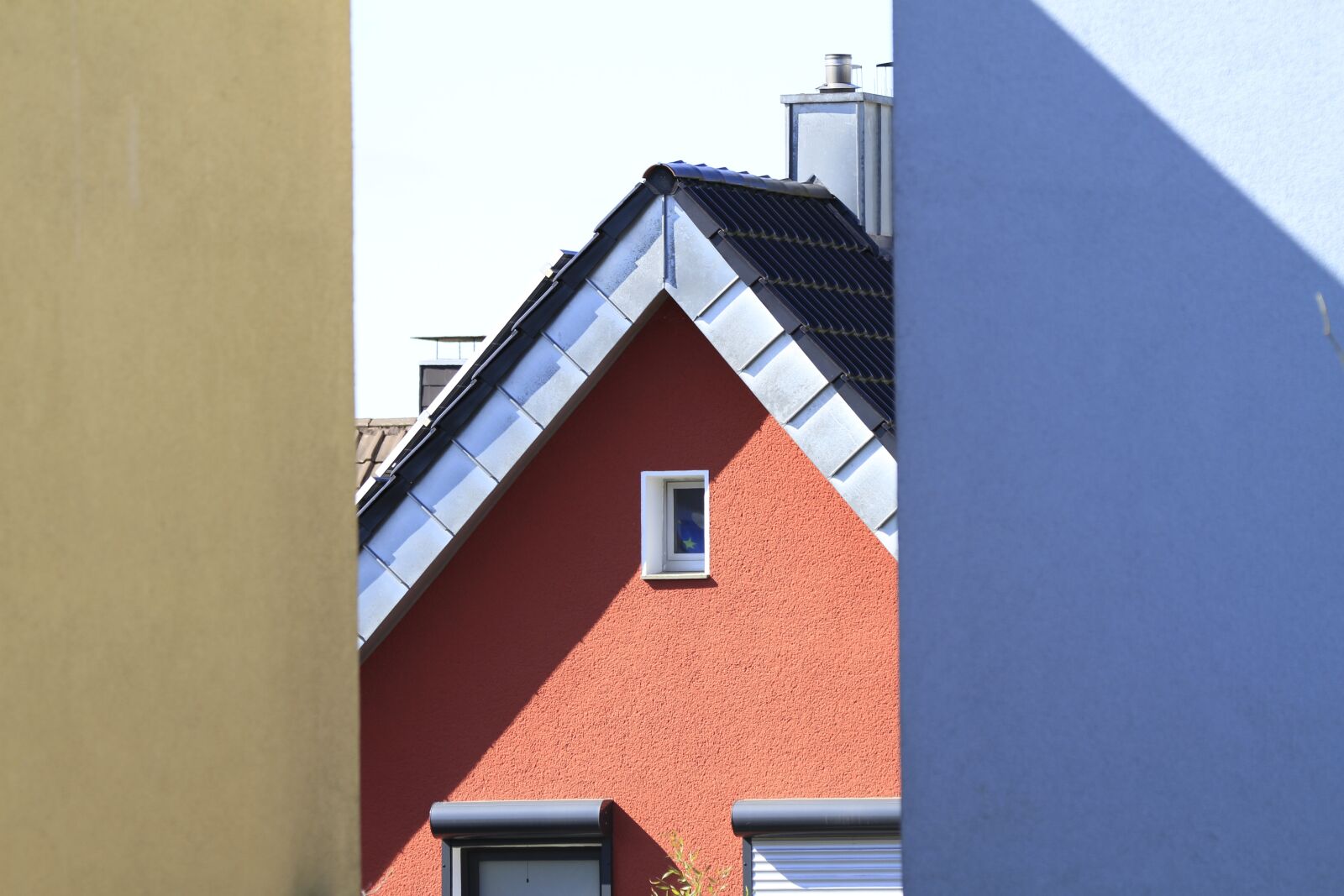 Canon EOS 7D sample photo. Architecture, house, gable photography