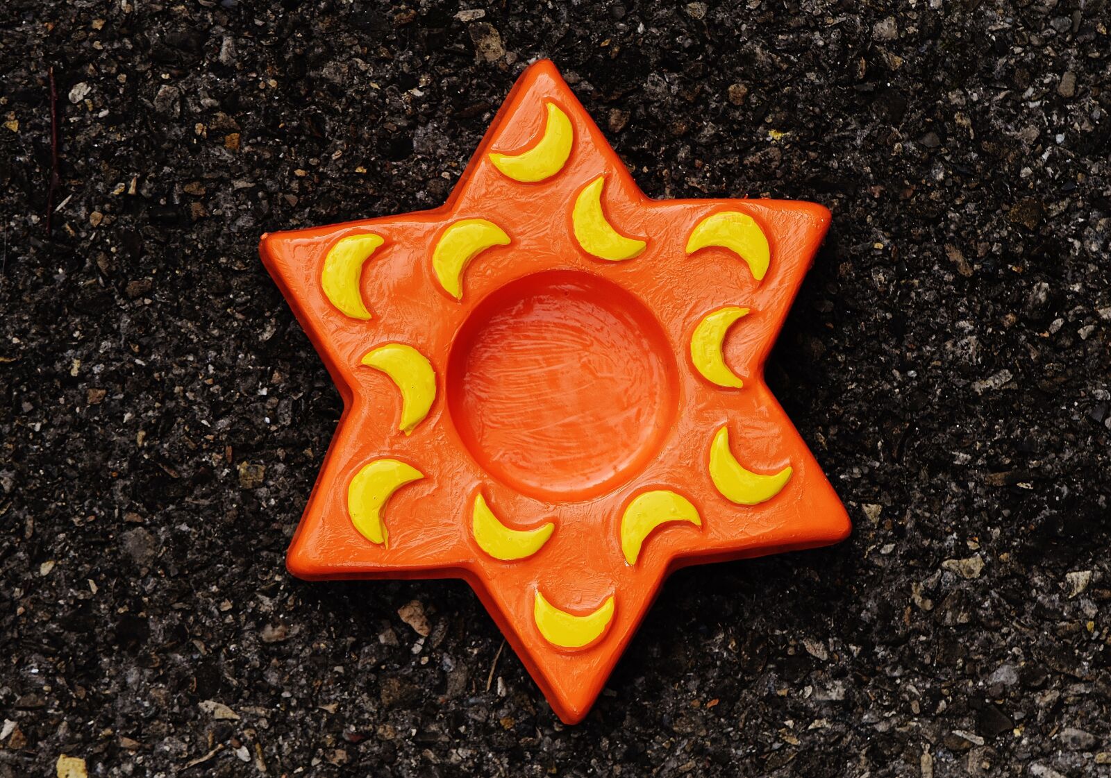 Nikon D7200 sample photo. Relief, tea light holder photography
