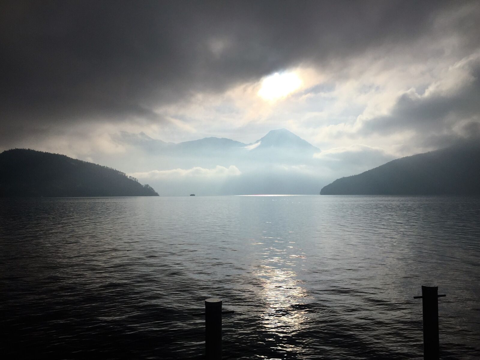 Apple iPhone 6 sample photo. Lake, landscape, switzerland photography