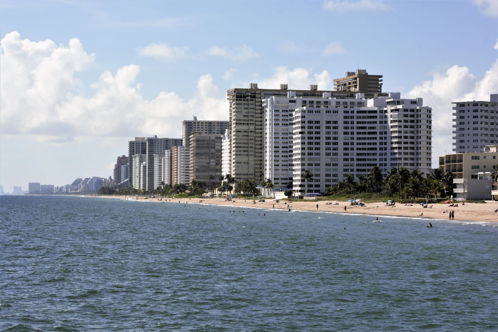 Nikon D7100 sample photo. Hotels, luxury, coastline photography
