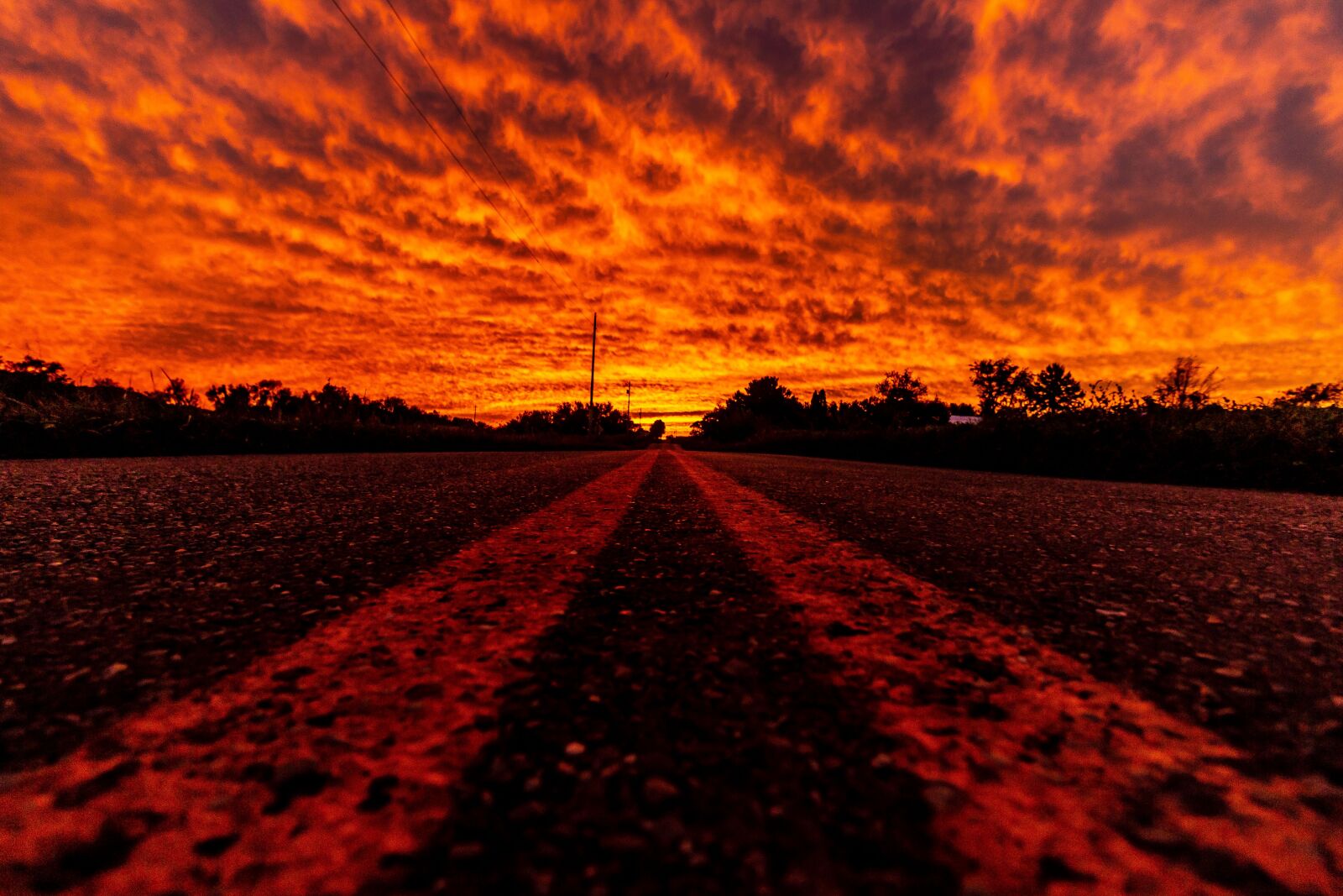 Canon EOS 70D + Canon EF-S 10-18mm F4.5–5.6 IS STM sample photo. Sunset, road, orange photography