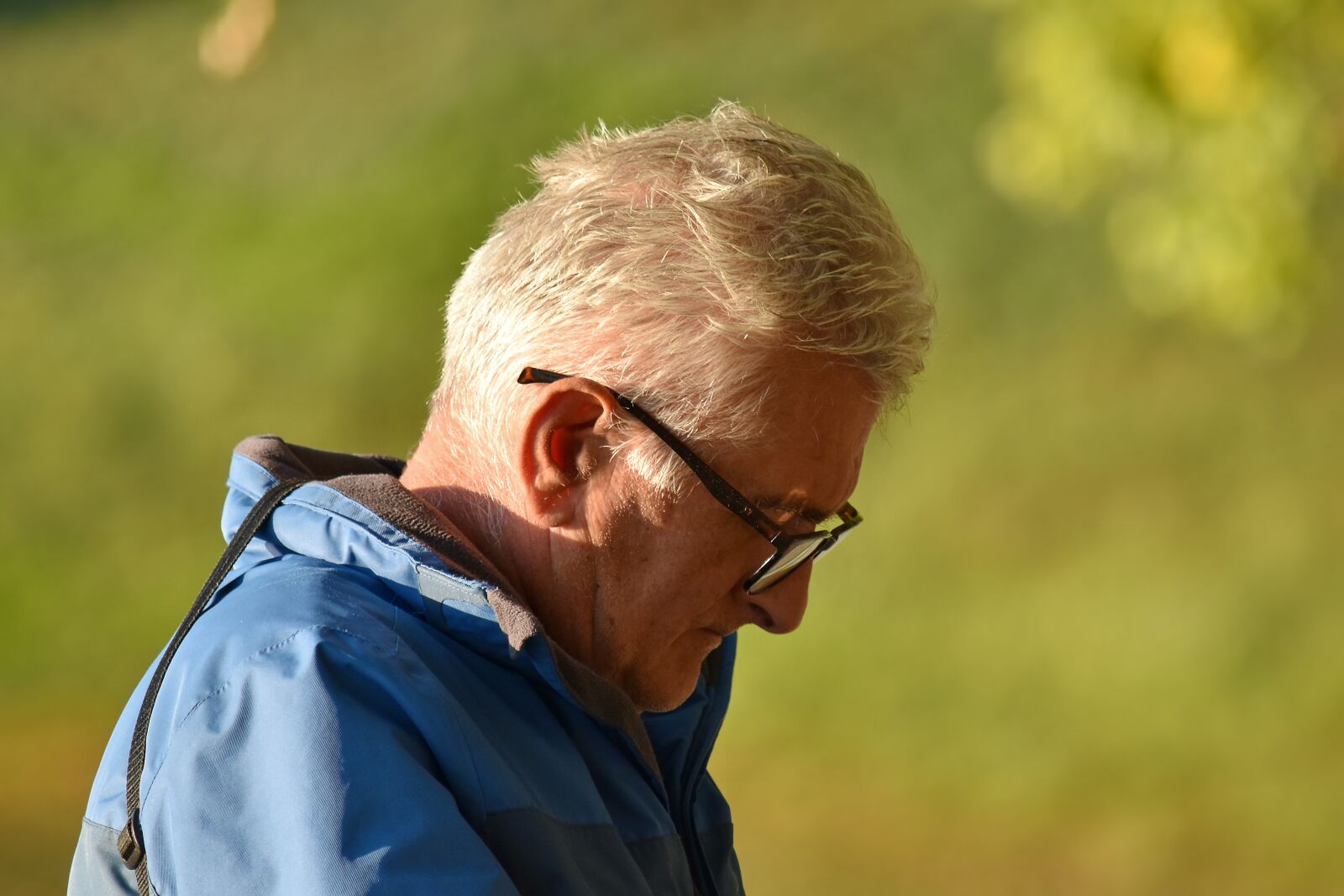 Nikon D5500 sample photo. Elderly, enjoyment, eyeglasses, grandfather photography