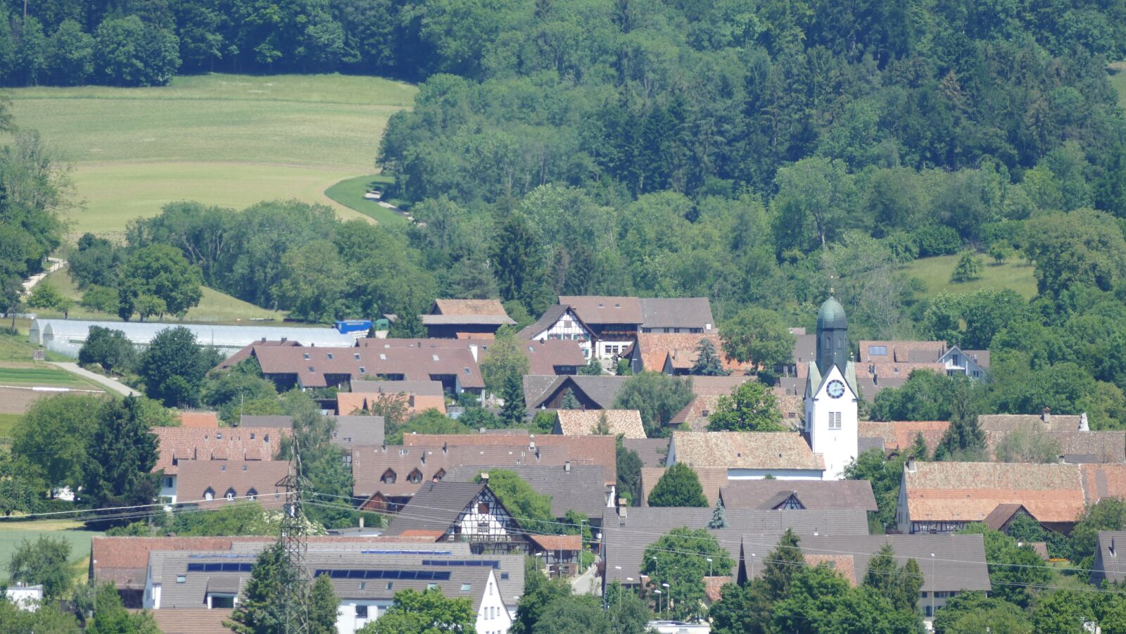 Panasonic Lumix DMC-FZ1000 sample photo. Church, otelfingen, spring photography