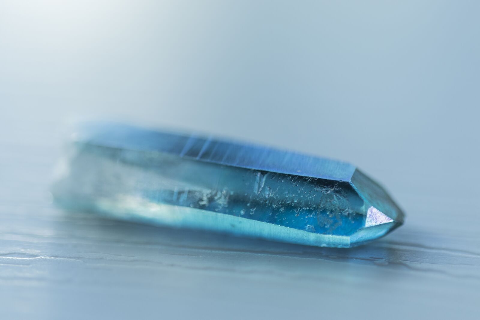 Canon EOS 200D (EOS Rebel SL2 / EOS Kiss X9) sample photo. Quartz, crystal, turquoise photography