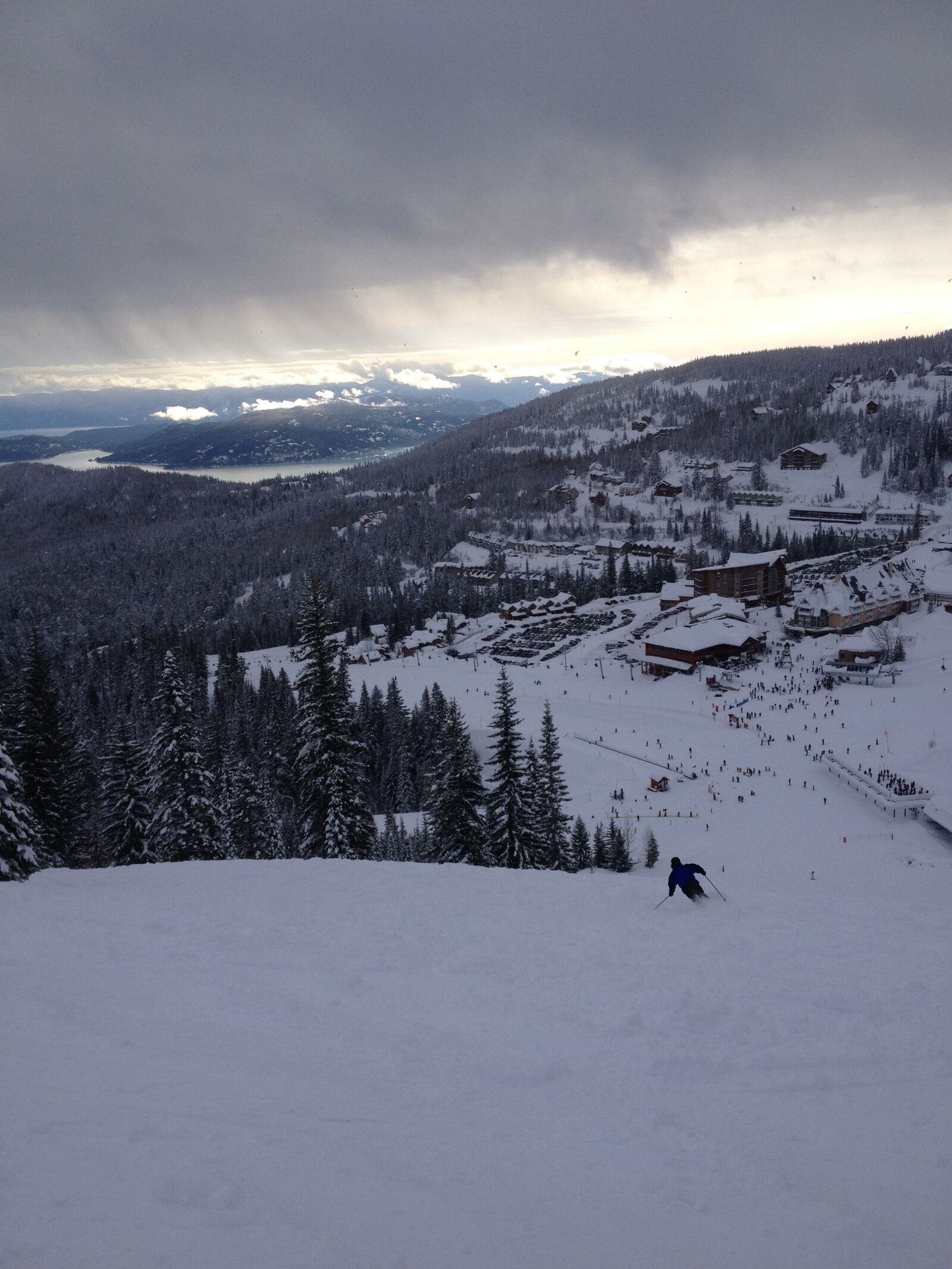 Apple iPhone 4S sample photo. Skiing, snow, winter photography