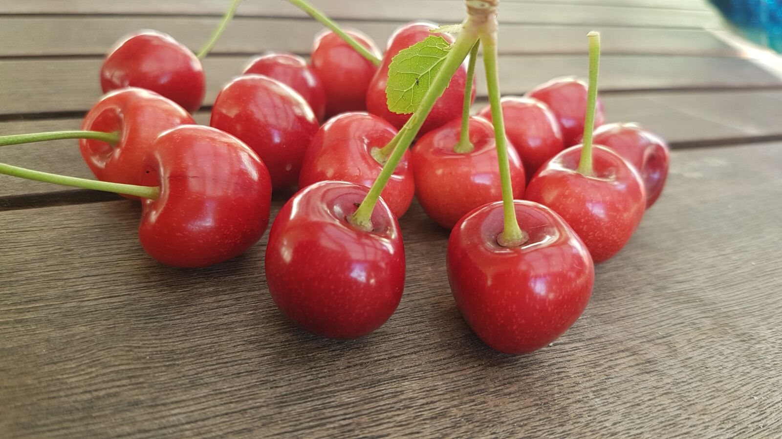 Samsung Galaxy S7 Edge sample photo. Cherries, fruits, fruit photography