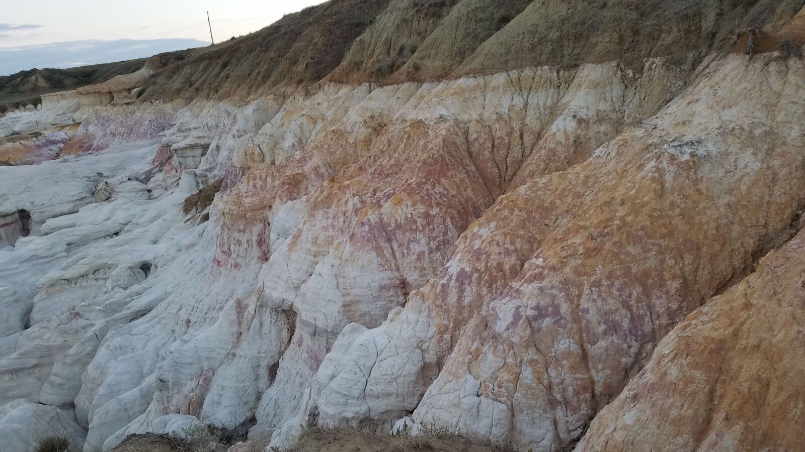 Samsung Galaxy S7 Edge sample photo. Paint mines, rock formations photography