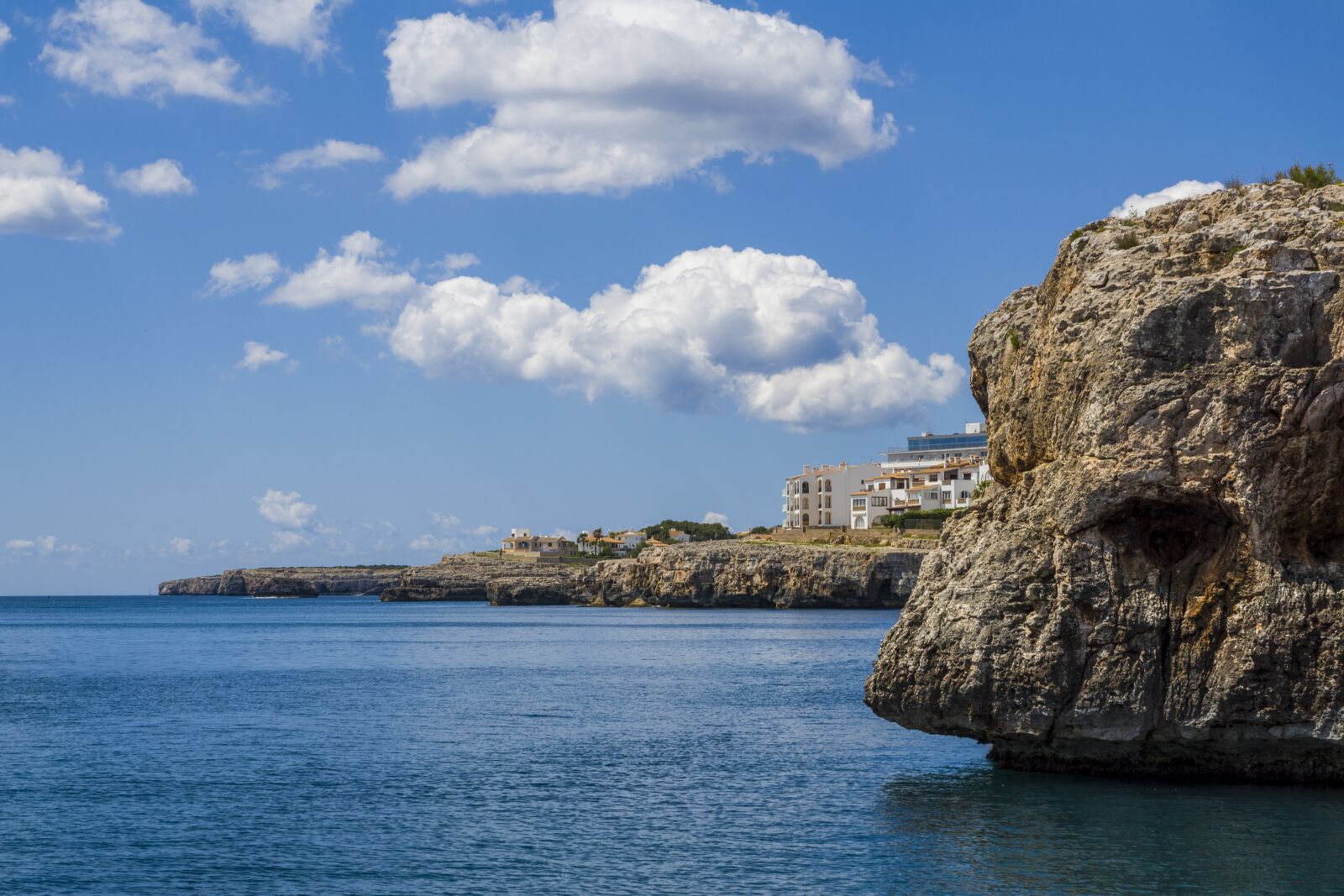 Sony ILCA-77M2 + Sony DT 16-50mm F2.8 SSM sample photo. Mallorca, east coast, sea photography