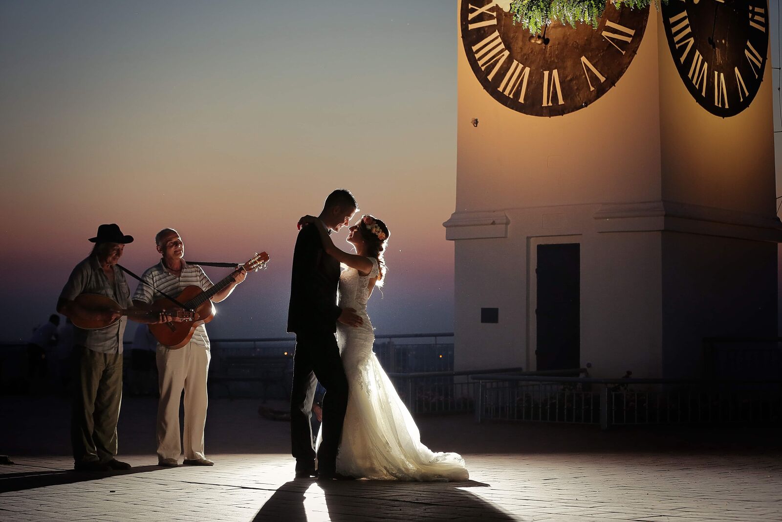 Canon EOS 5D Mark III sample photo. Bride, groom, dance, music photography