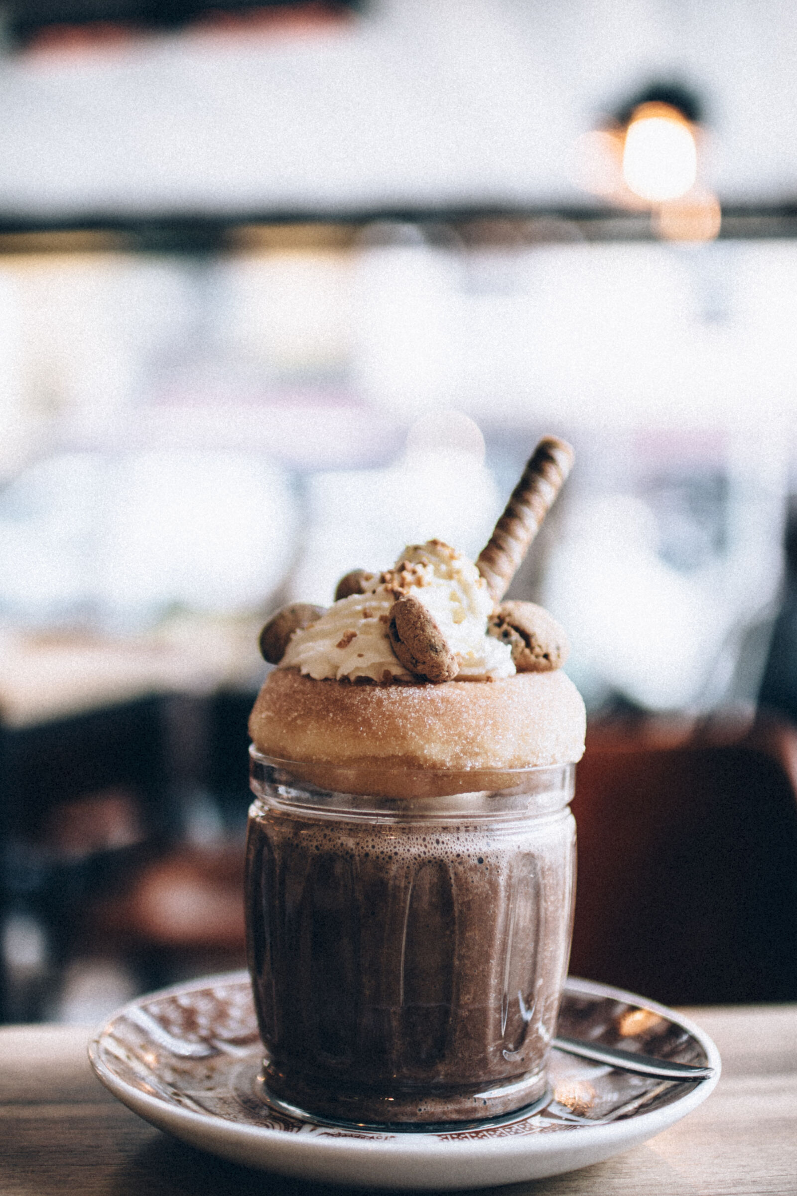 Sigma 30mm F1.4 EX DC HSM sample photo. Background, blur, bread, breakfast photography