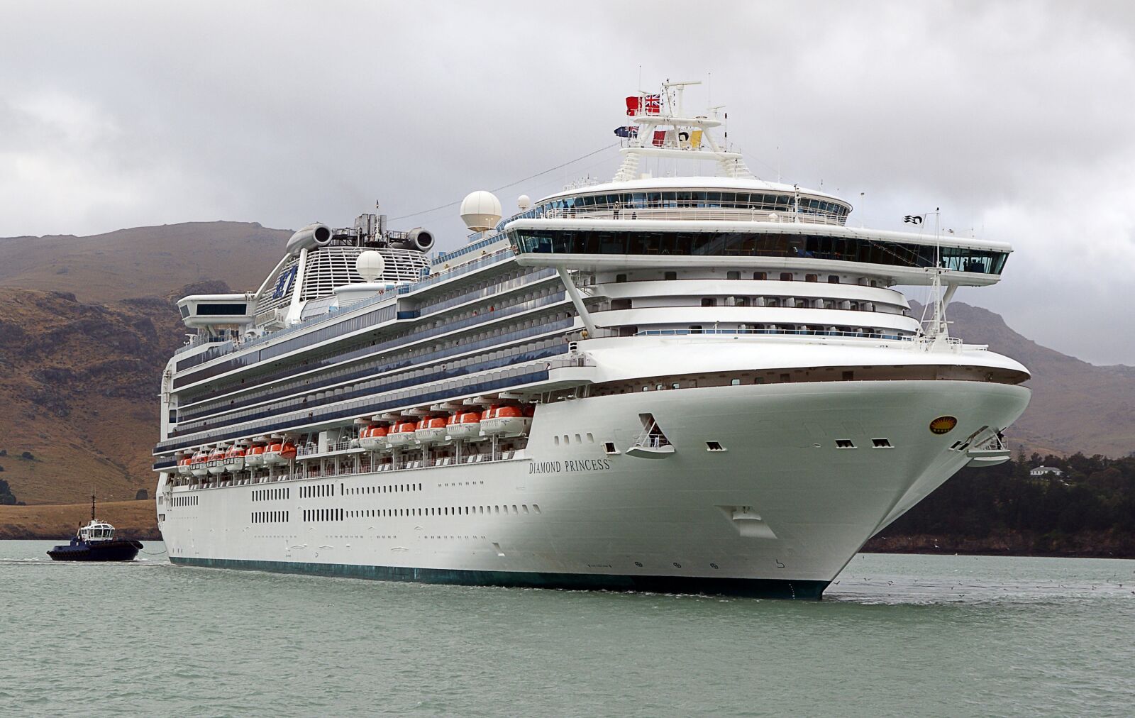 Sony Alpha DSLR-A300 sample photo. Ship, cruise, vessel photography