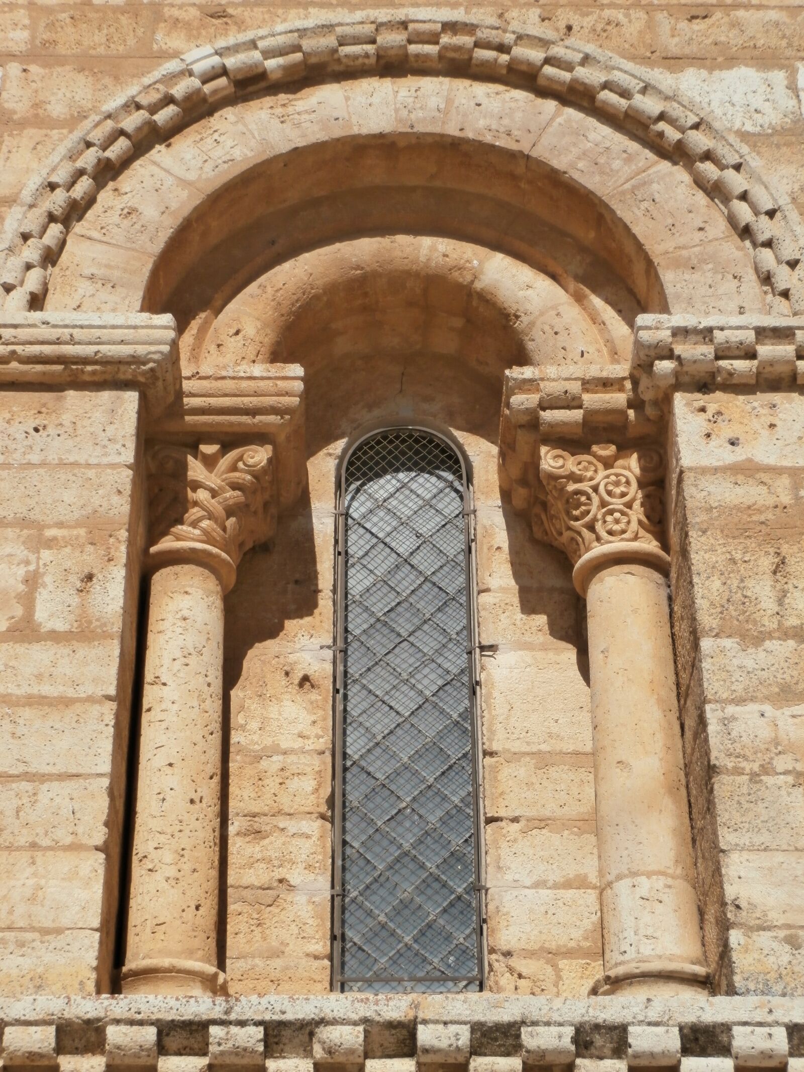 Olympus VR360,D760 sample photo. Architecture, stone, building photography