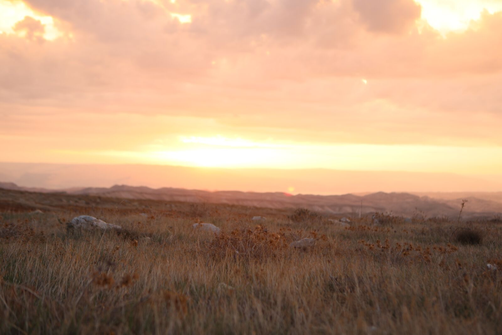 Canon EOS 5D Mark IV sample photo. Sunset, sky, clouds photography