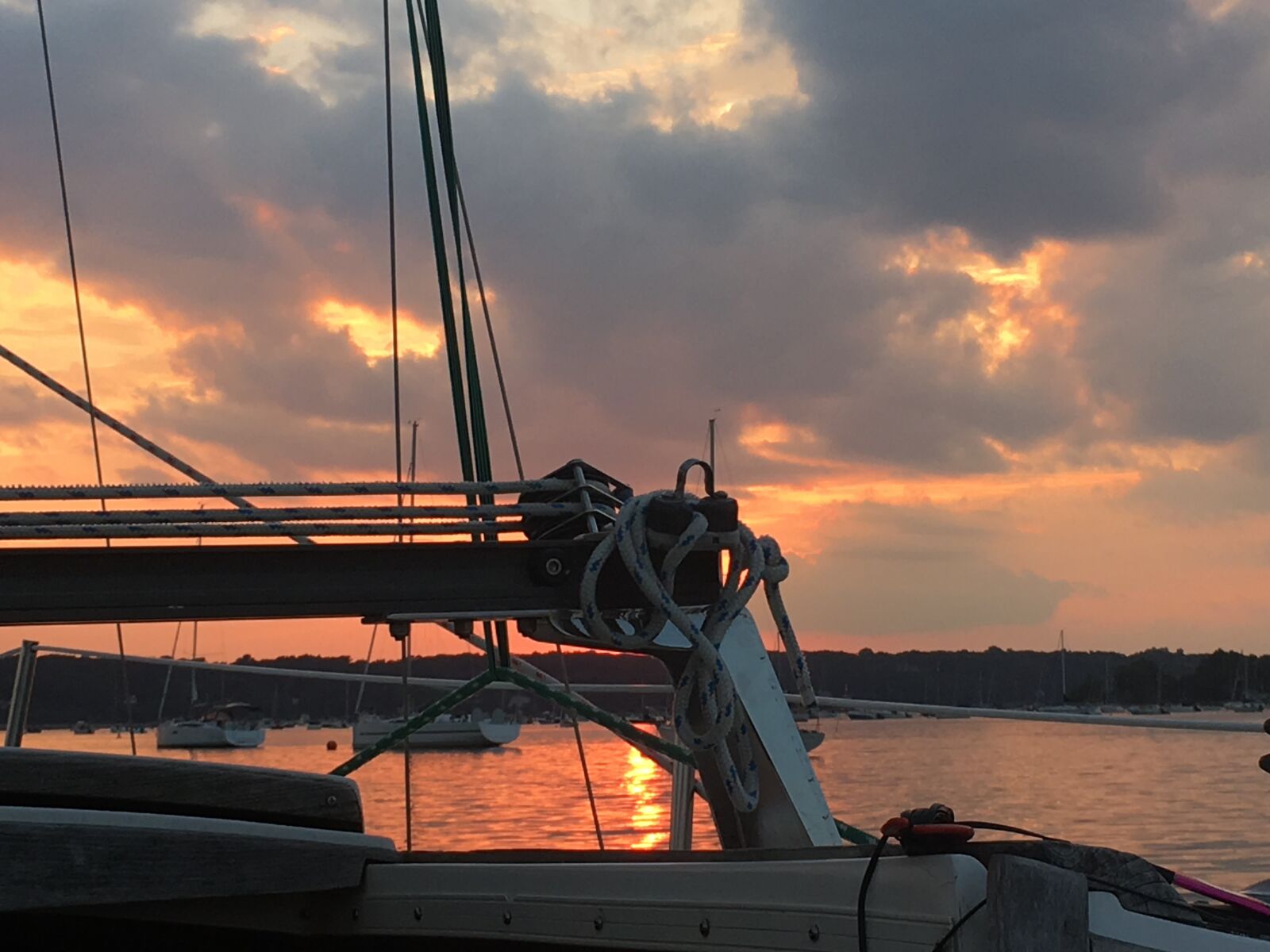 iPhone 6s Plus back camera 4.15mm f/2.2 sample photo. Oyster bay, newyork, long photography