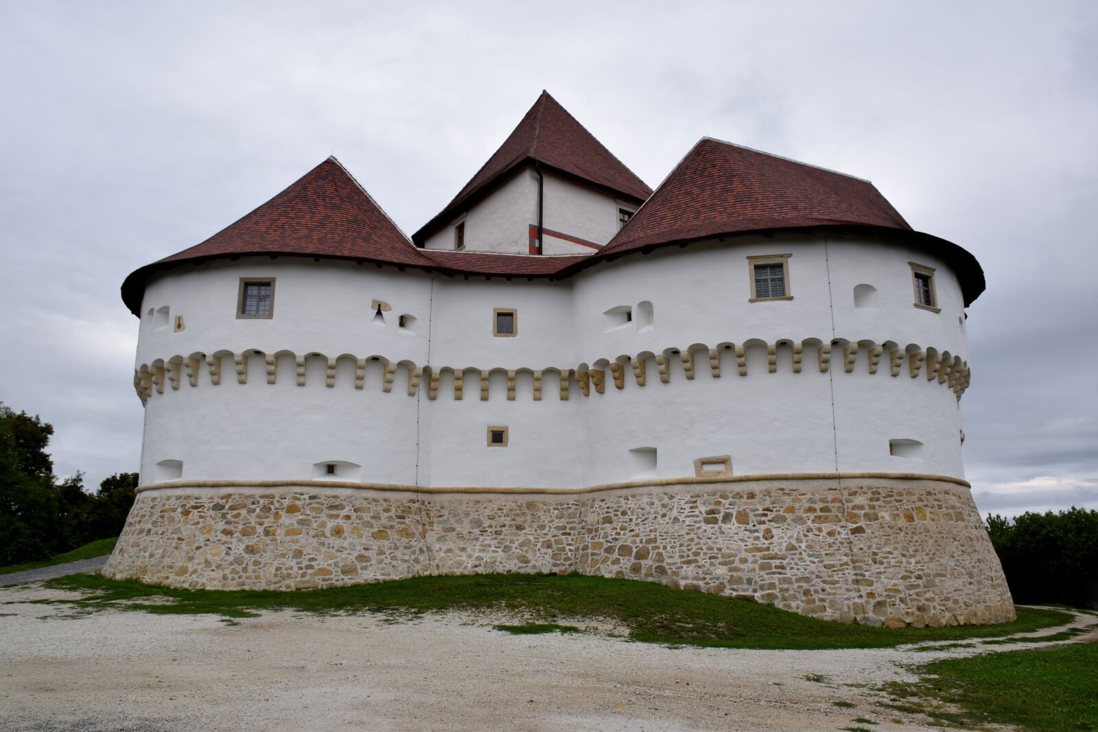 Nikon D5300 sample photo. Medieval mansion, veli tabor photography