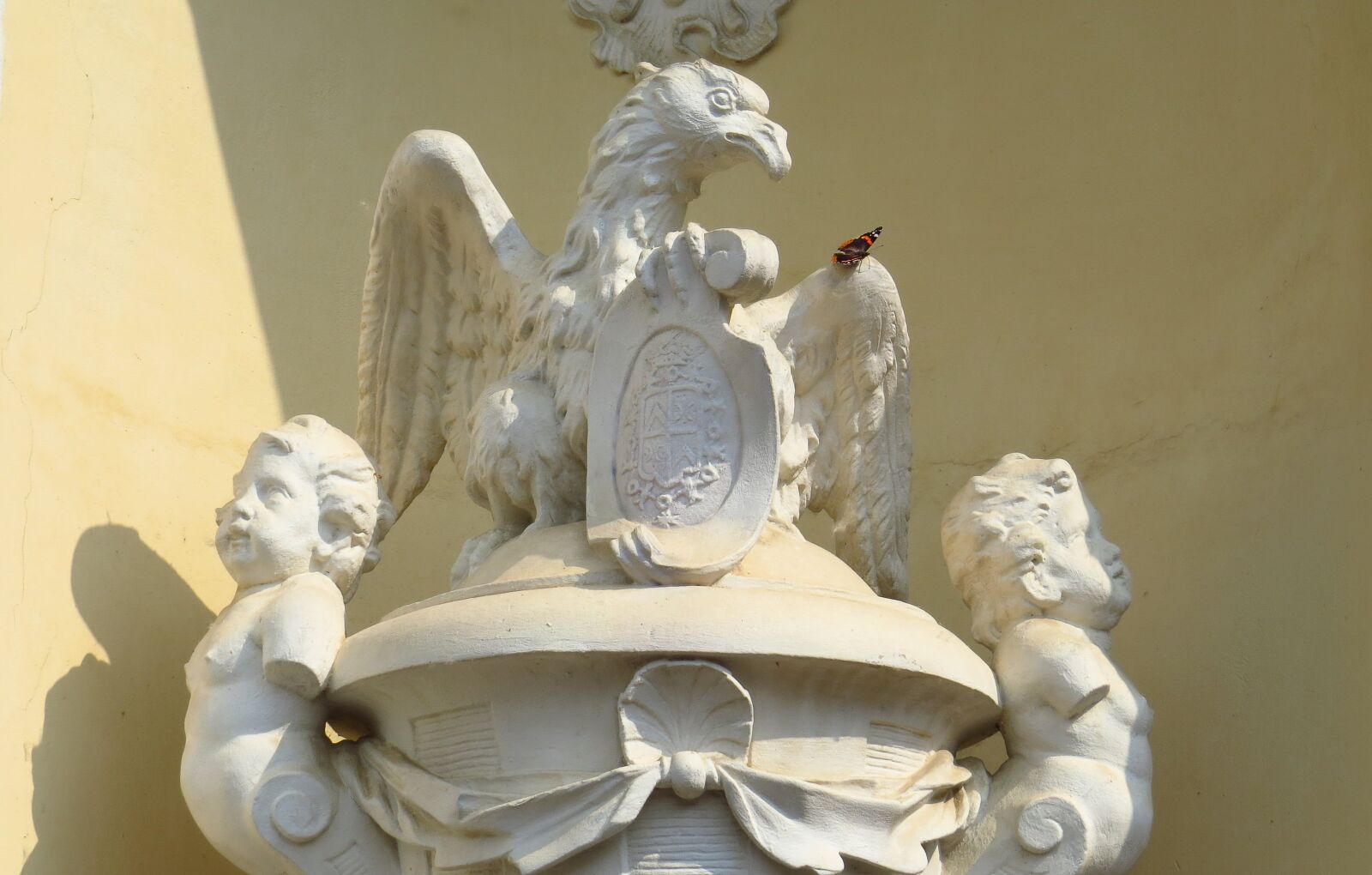 Canon PowerShot SX50 HS sample photo. Adler, stone, figure photography
