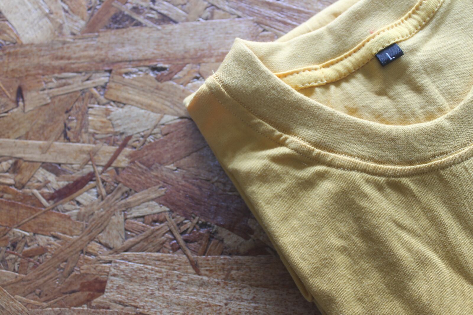 Canon EOS 1100D (EOS Rebel T3 / EOS Kiss X50) sample photo. Mustard, kaos, foto photography
