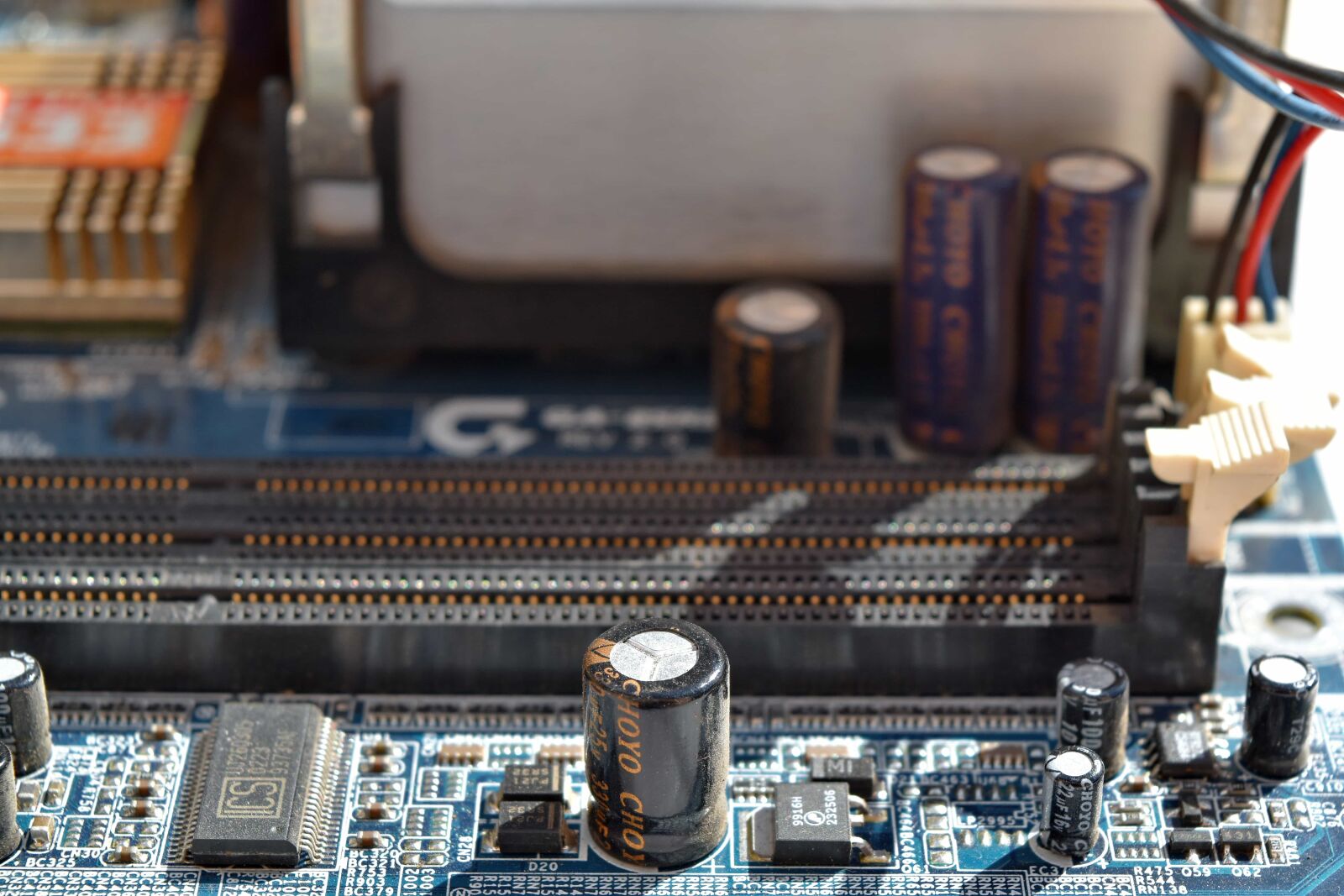 Nikon D5500 sample photo. Hardware, motherboard, card, chip photography