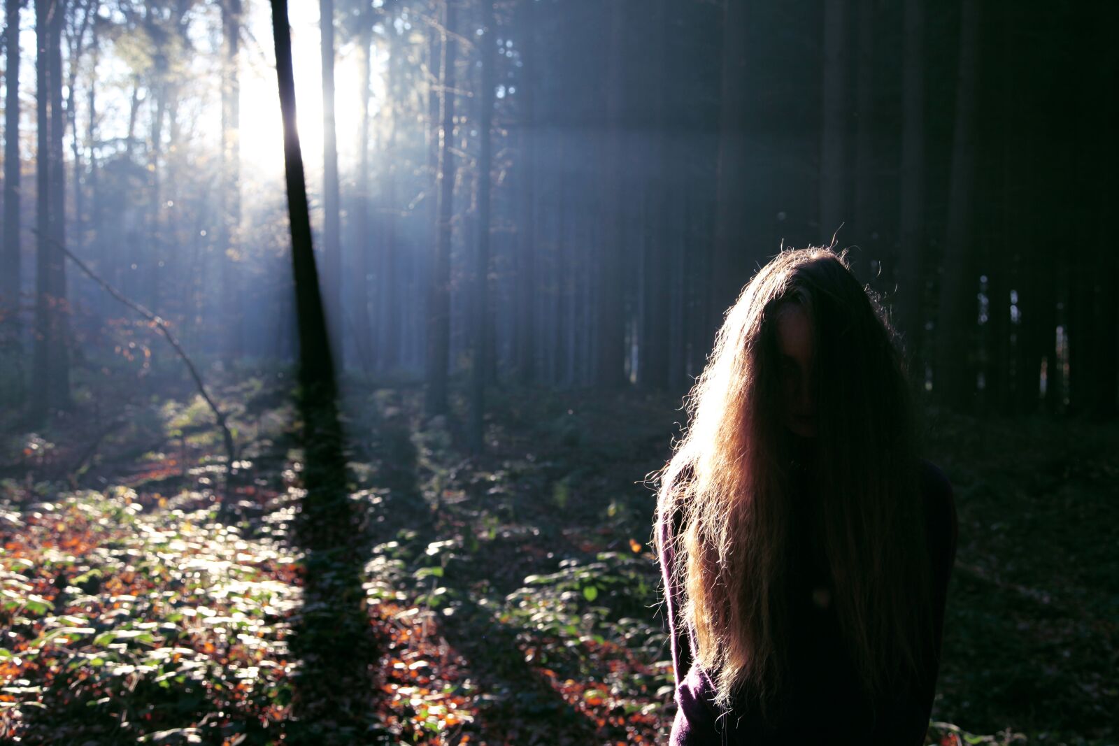 Canon EOS 5D Mark II sample photo. Creepy, female, horror photography
