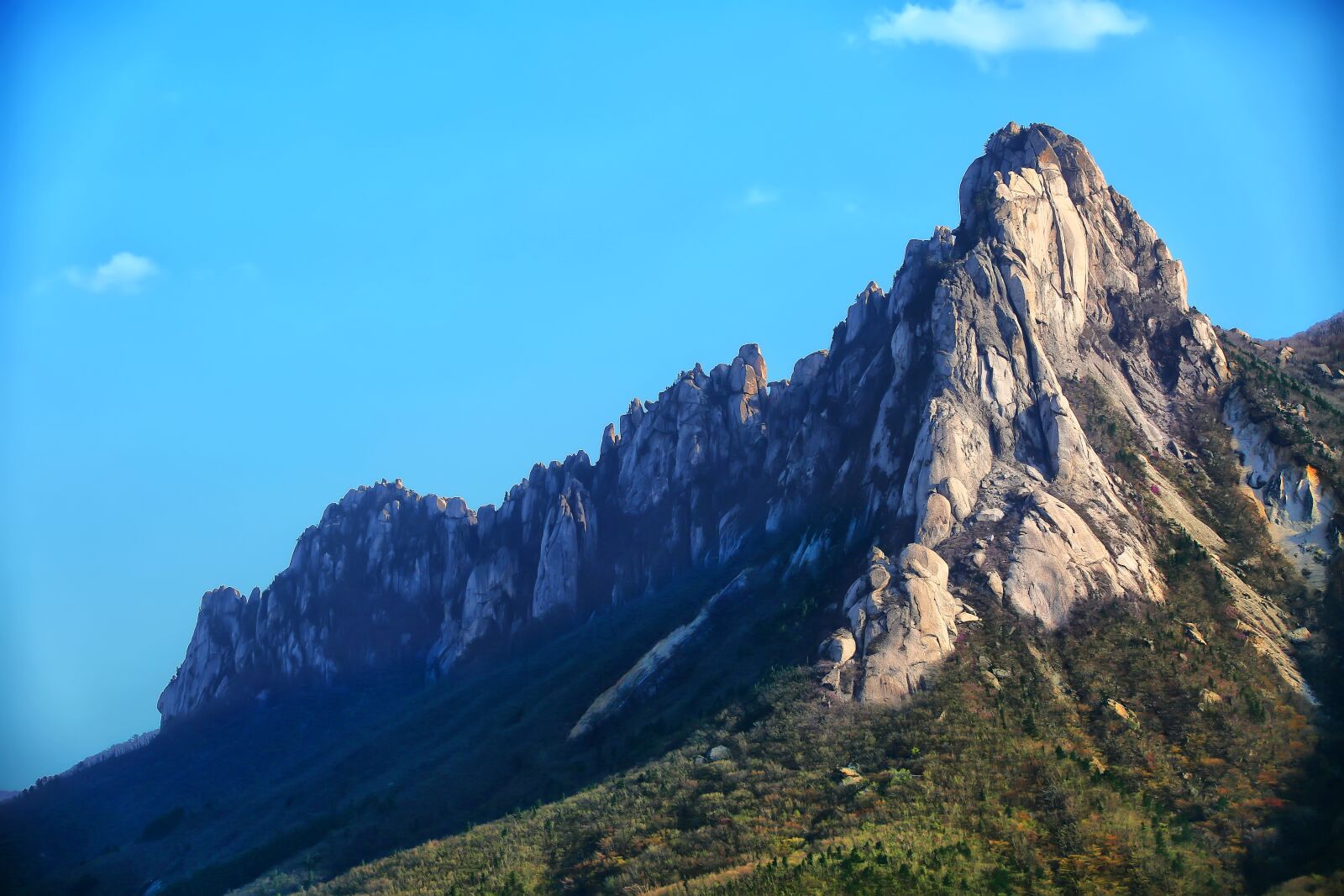 Canon EOS 5D Mark III sample photo. Mt seoraksan, ulsan rock photography
