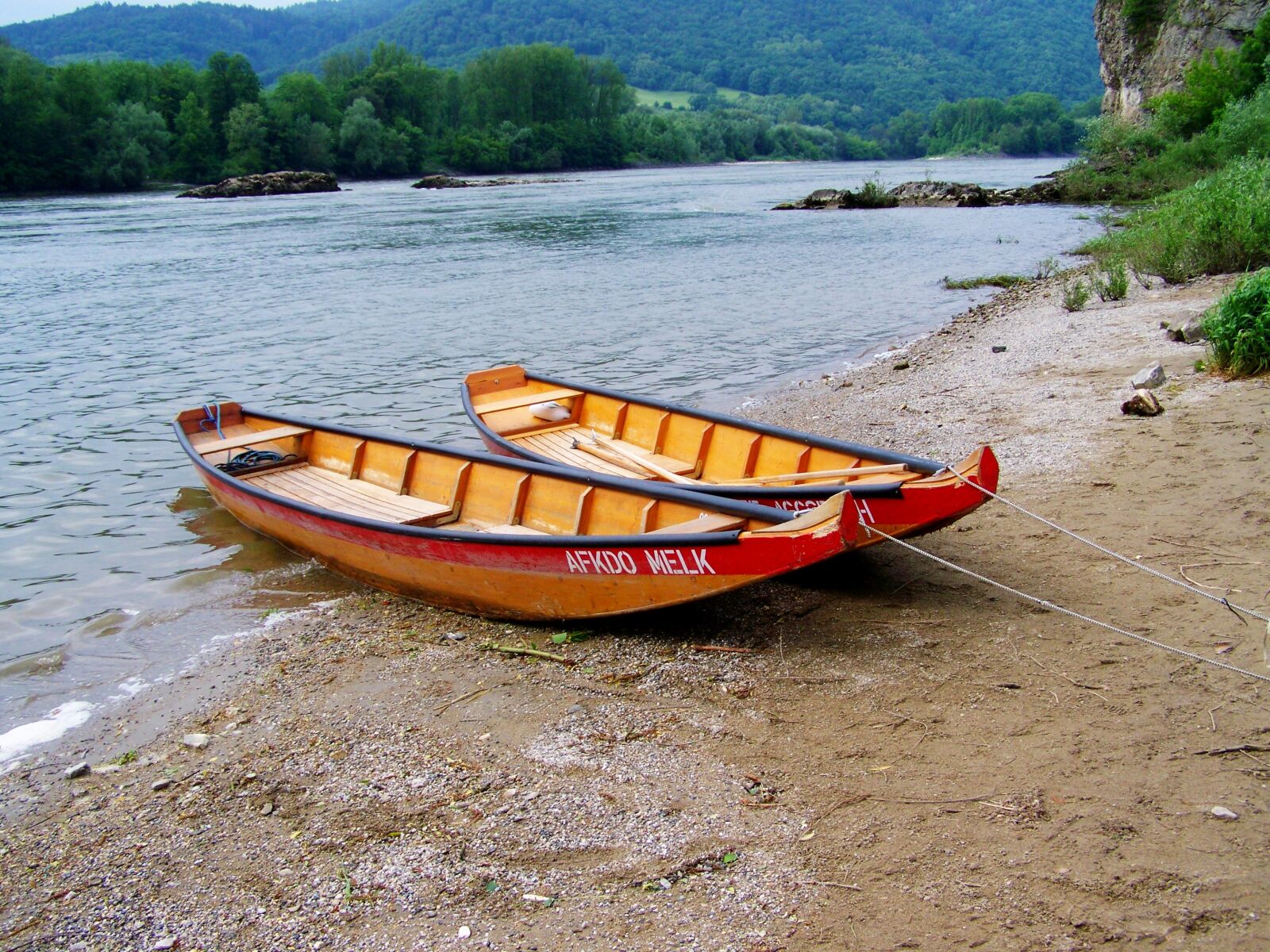 Kodak EASYSHARE ZD710 ZOOM DIGITAL CAMERA sample photo. Wood boats, craft, port photography