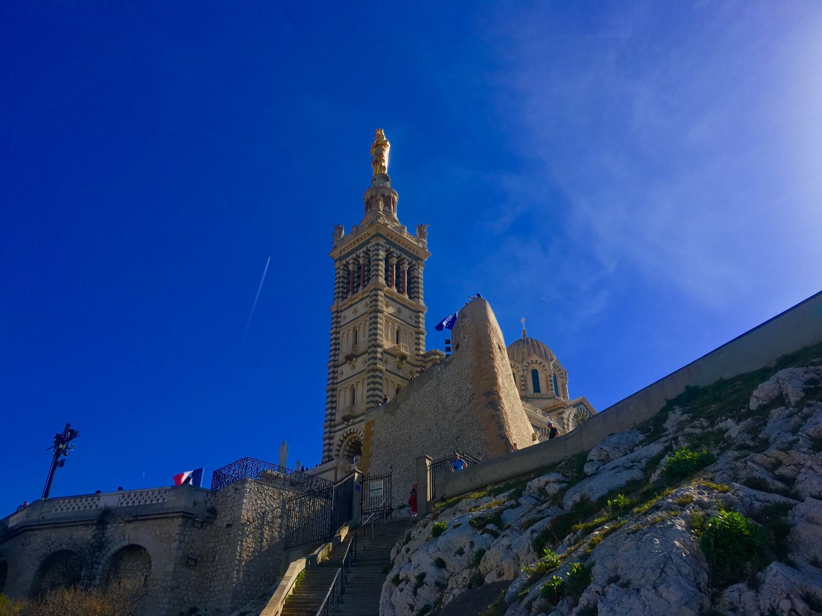 Apple iPhone 6s sample photo. Marseille, sun, blue sky photography