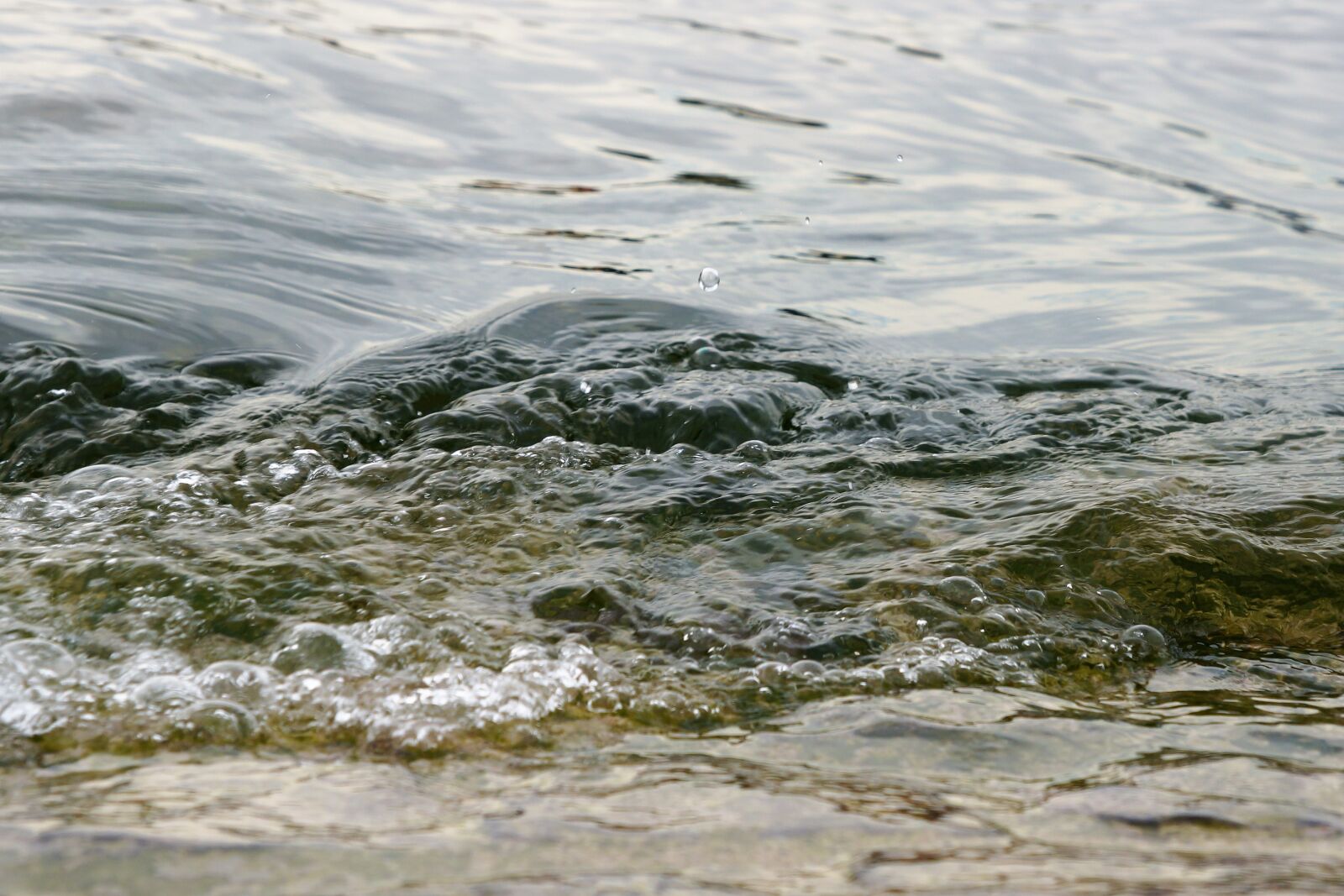 Sony SLT-A65 (SLT-A65V) sample photo. Waters, wave, drop of photography