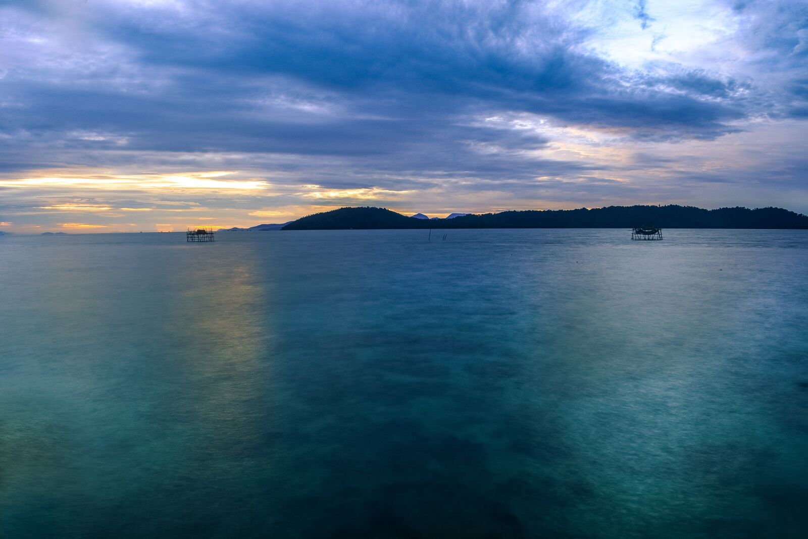Nikon D5200 sample photo. Sea, beach, ship photography