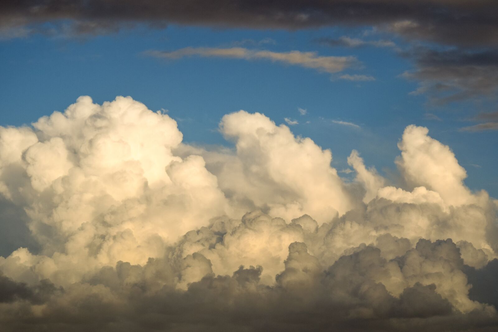 Nikon D3300 sample photo. Clouds, cumulus, spectacular photography