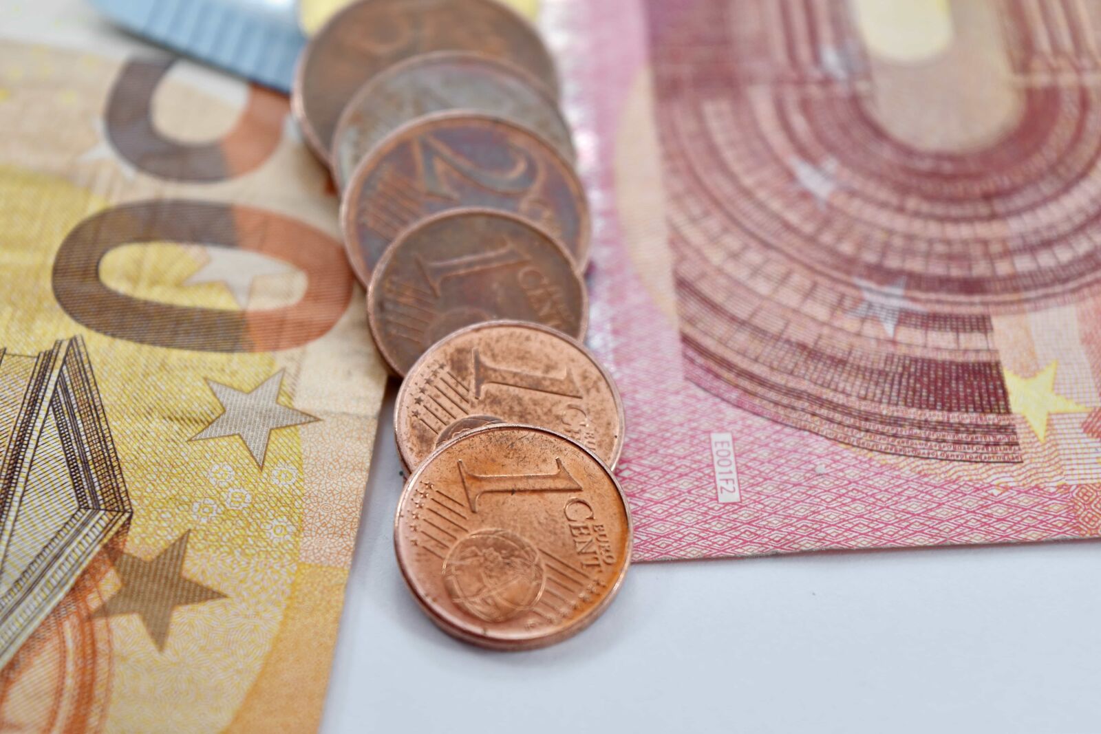 Nikon D5500 sample photo. Cent, coins, copper, euro photography
