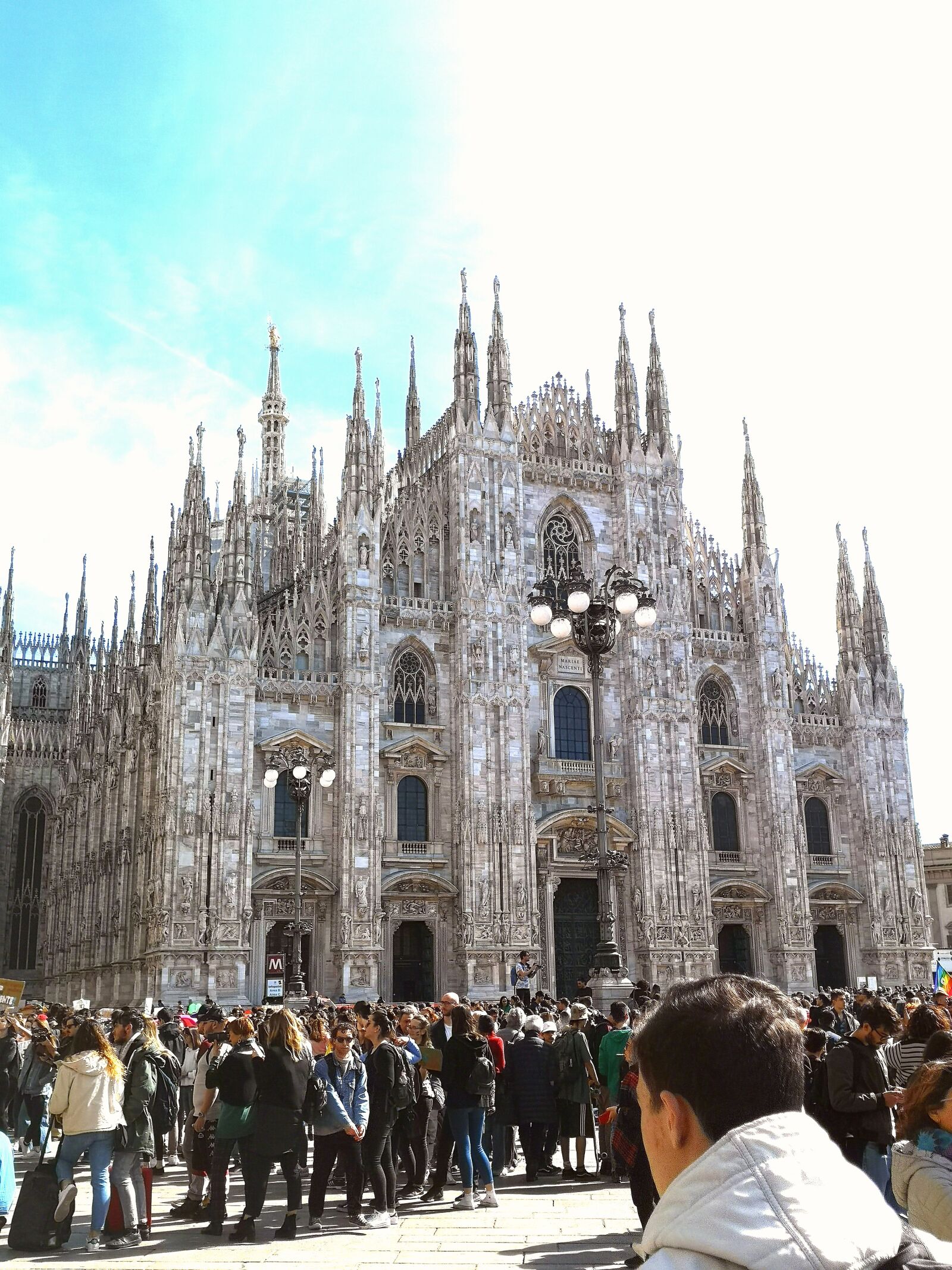 HUAWEI CLT-L29 sample photo. Milano, milan, italy photography