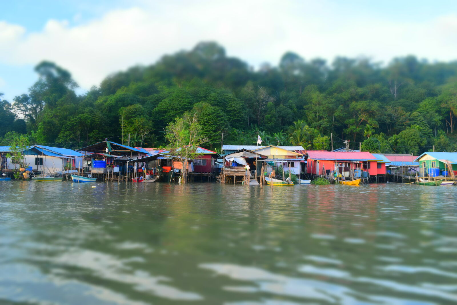Nikon D5300 sample photo. Boats, borneo, huts, river photography