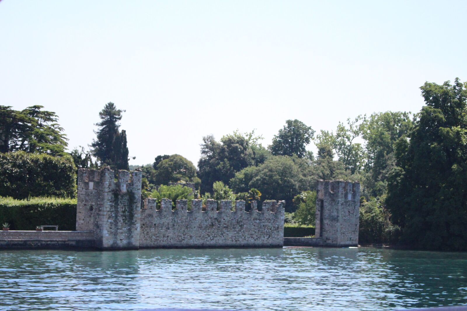 Canon EOS 700D (EOS Rebel T5i / EOS Kiss X7i) sample photo. Sirmione, garda, lake photography