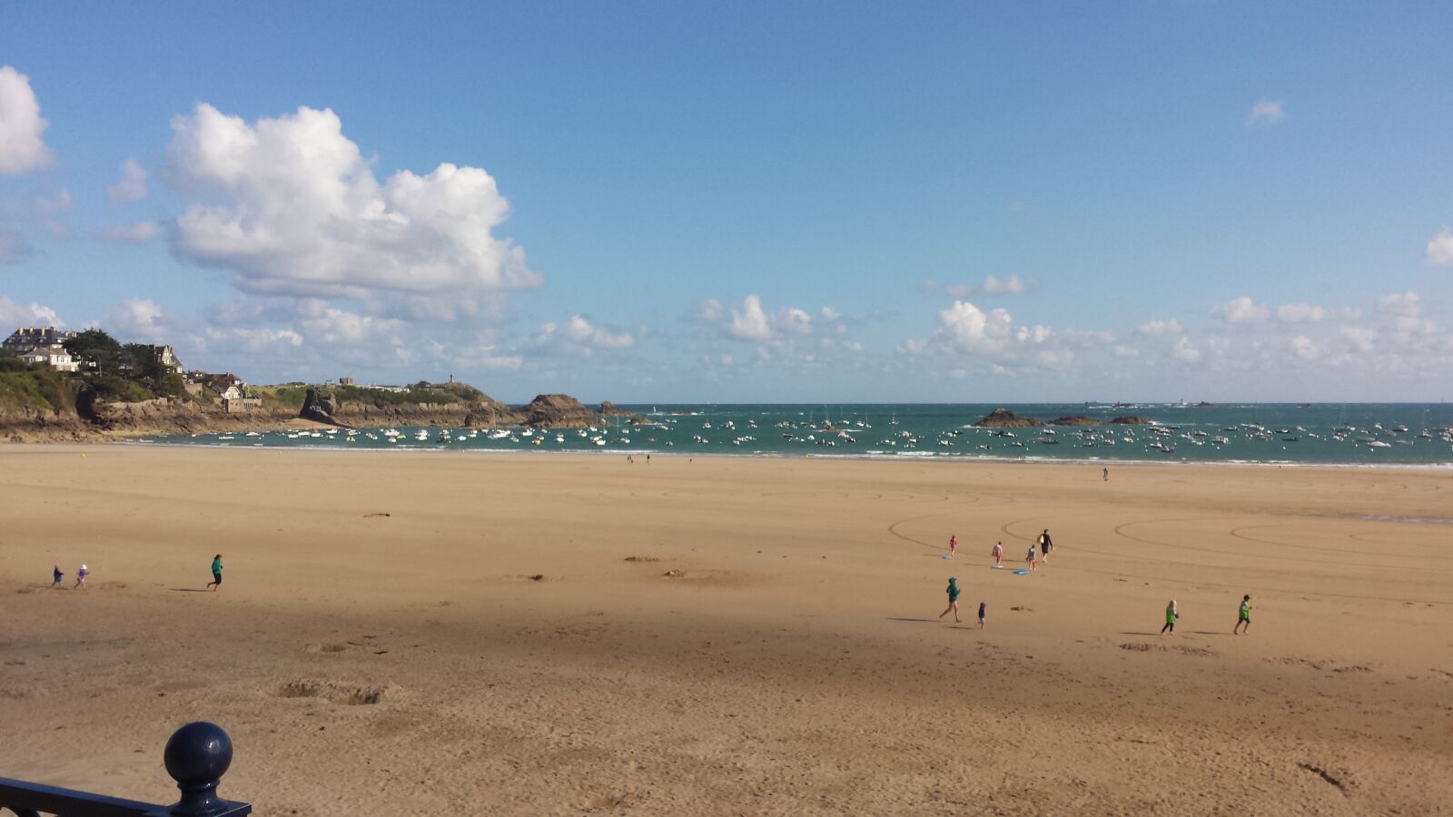 Samsung Galaxy S4 sample photo. Beach, sand, sea photography