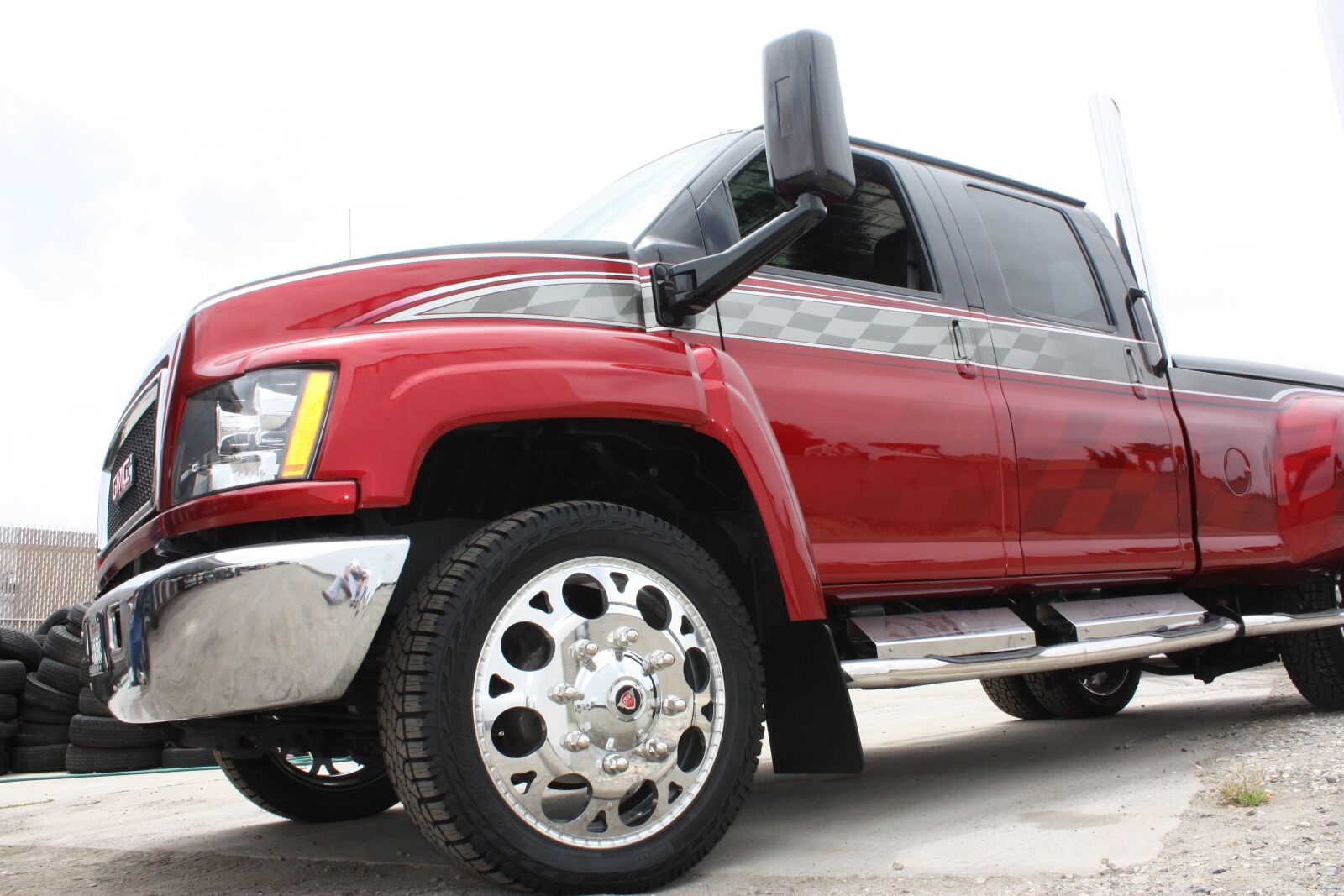Canon EOS 450D (EOS Rebel XSi / EOS Kiss X2) sample photo. Truck, gmc, top kick photography