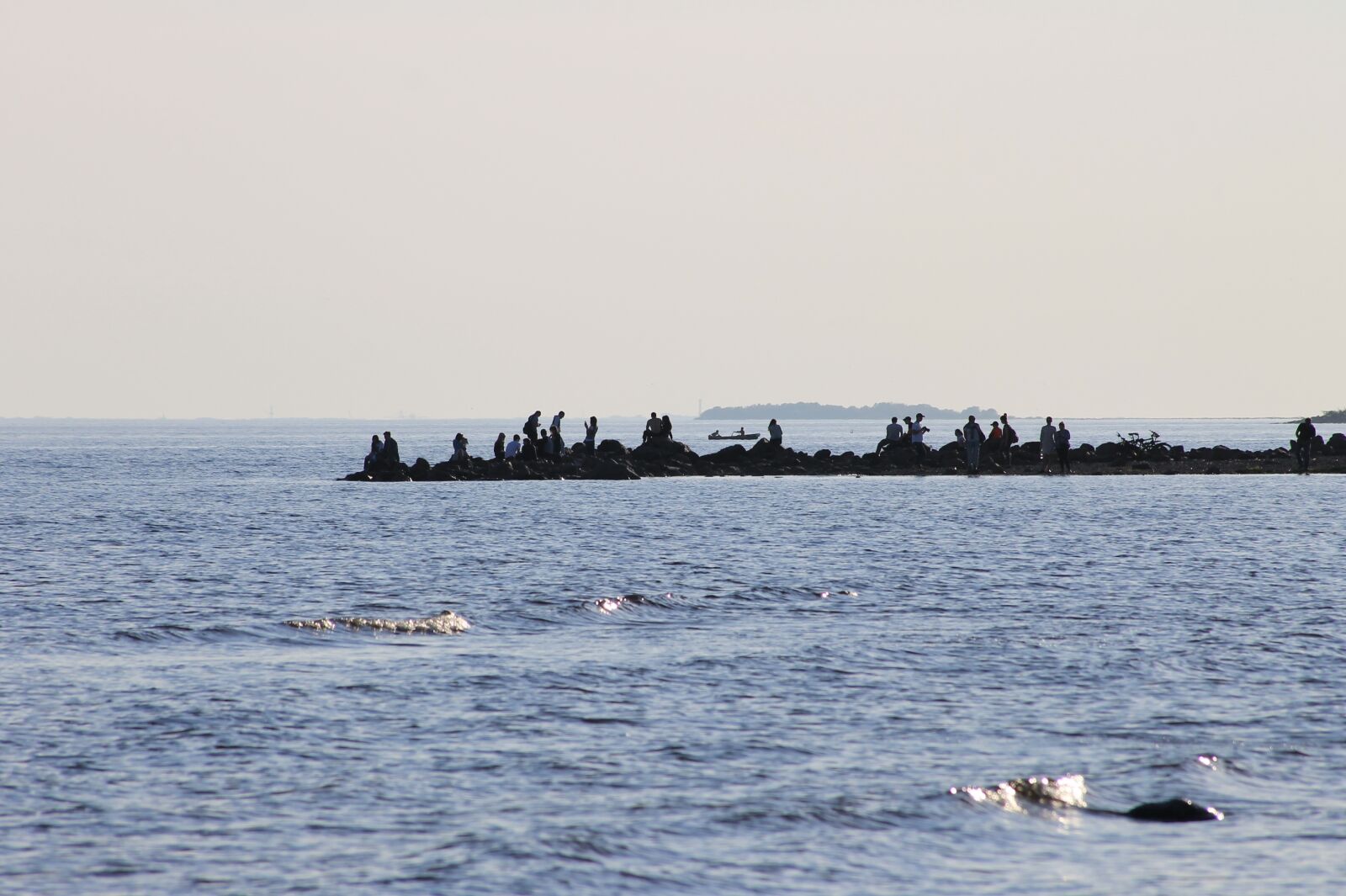 Canon EOS 1100D (EOS Rebel T3 / EOS Kiss X50) sample photo. Gulf of finland, the photography