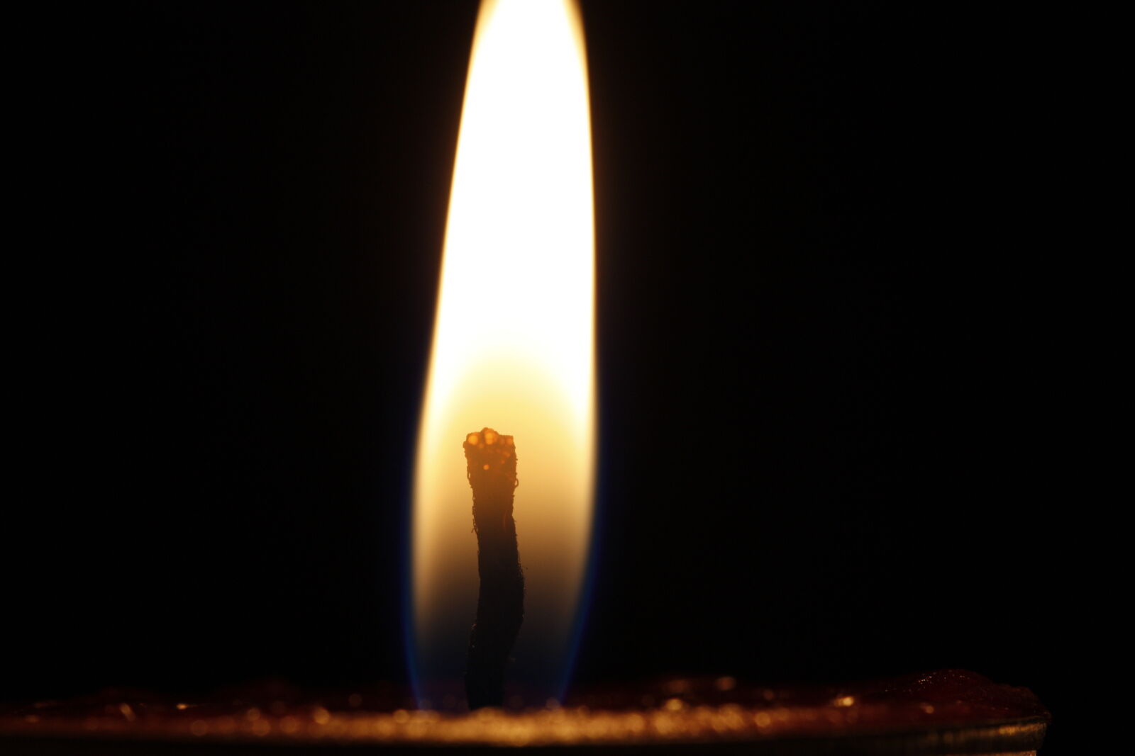Sigma 105mm F2.8 EX DG Macro sample photo. Candle, close, up, fire photography