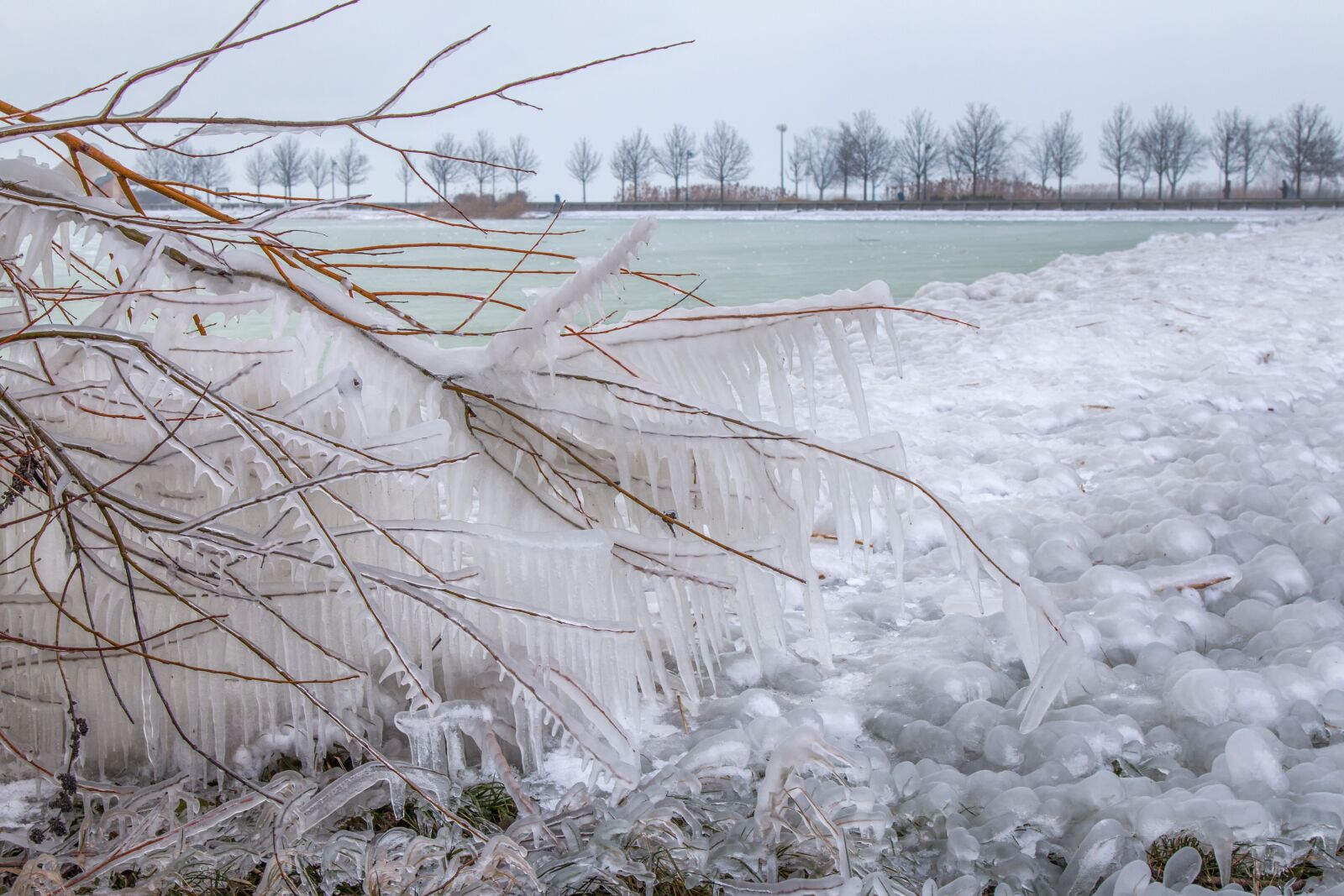 Canon EOS 70D + Canon EF 24-105mm F4L IS USM sample photo. Landscape, nature, lake photography