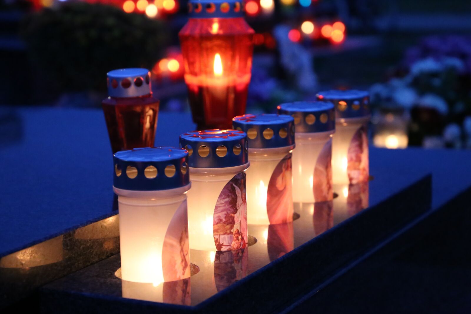 Canon EF 24-105mm F3.5-5.6 IS STM sample photo. All saints, candles, lantern photography