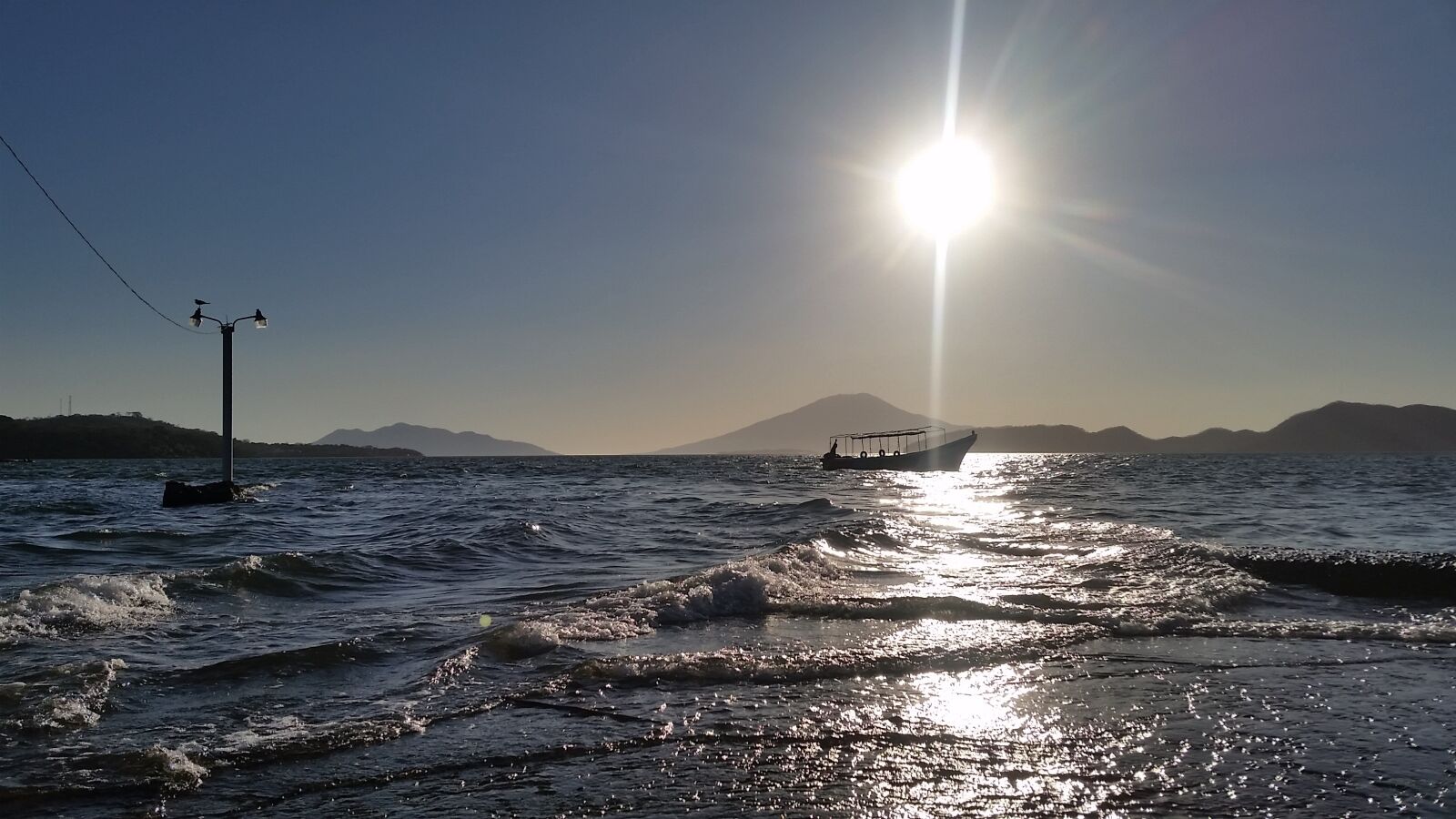 Samsung Galaxy S5 sample photo. Sea, waves, coast photography