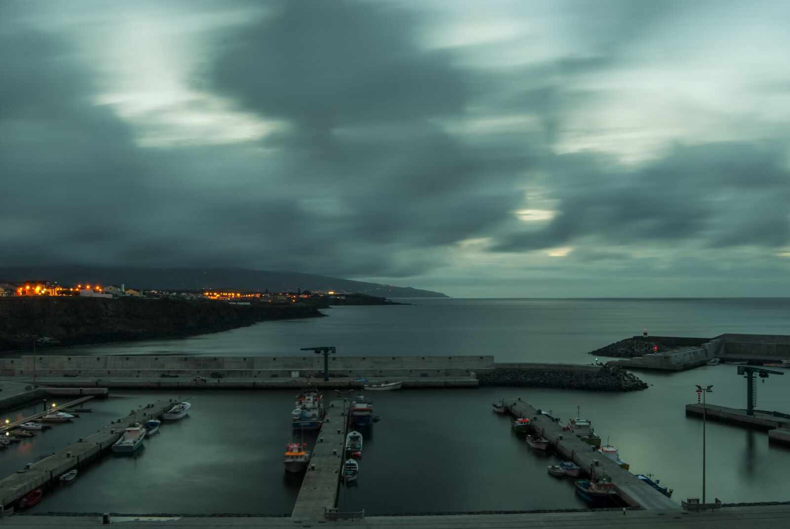 Nikon D3000 sample photo. Porto, boats, mar photography
