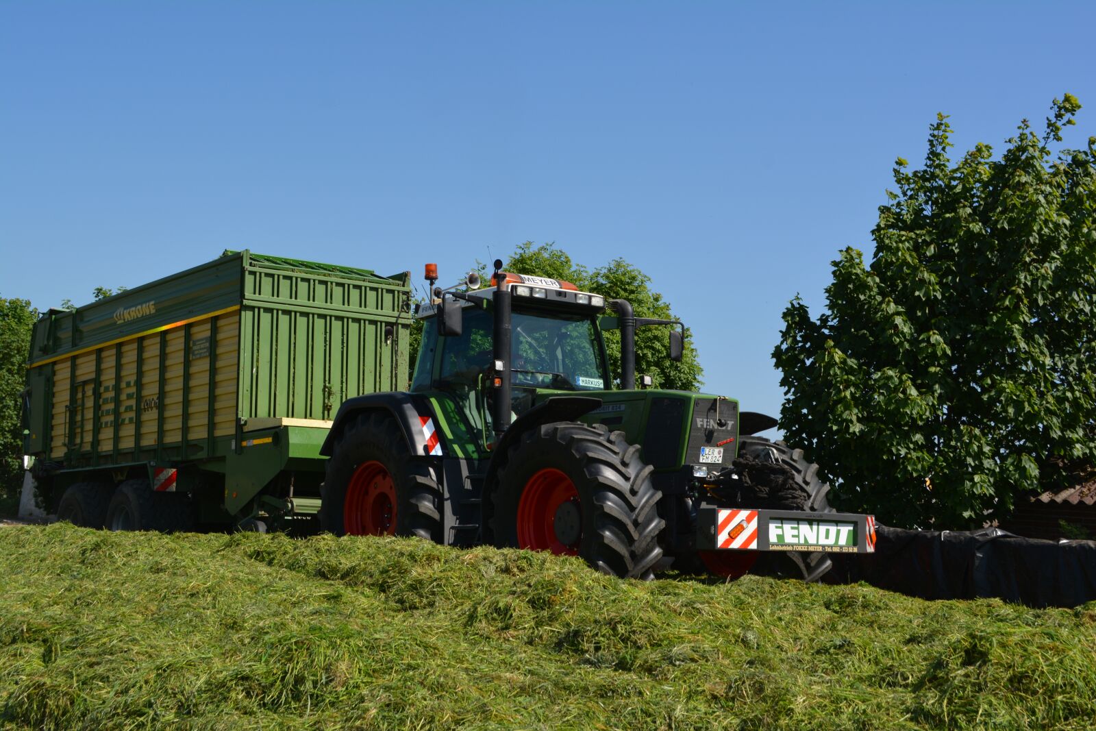Nikon D5200 sample photo. Fendt, fendt favorit 824, weener photography