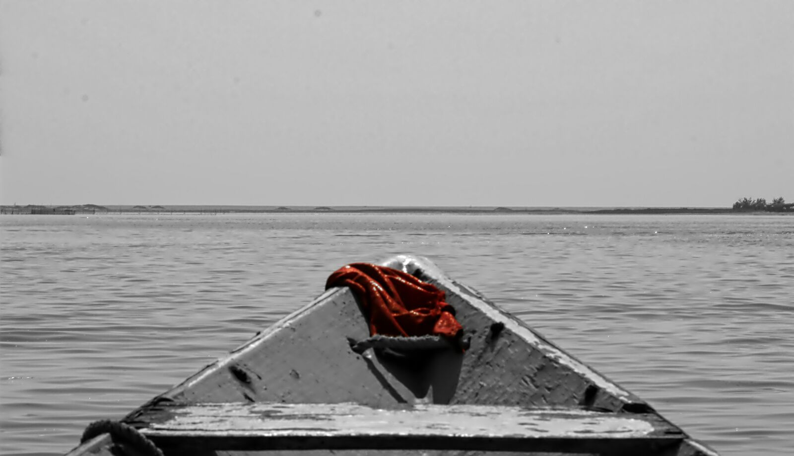 Canon EOS 550D (EOS Rebel T2i / EOS Kiss X4) sample photo. Boat, sea photography