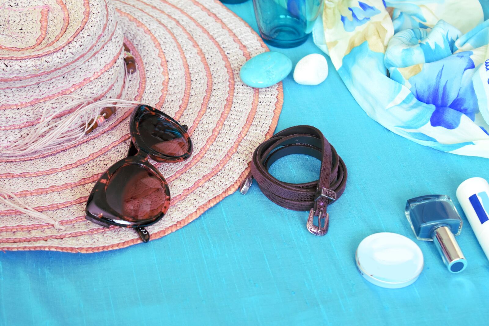 Nikon D3400 sample photo. Summer, hat, straw hat photography