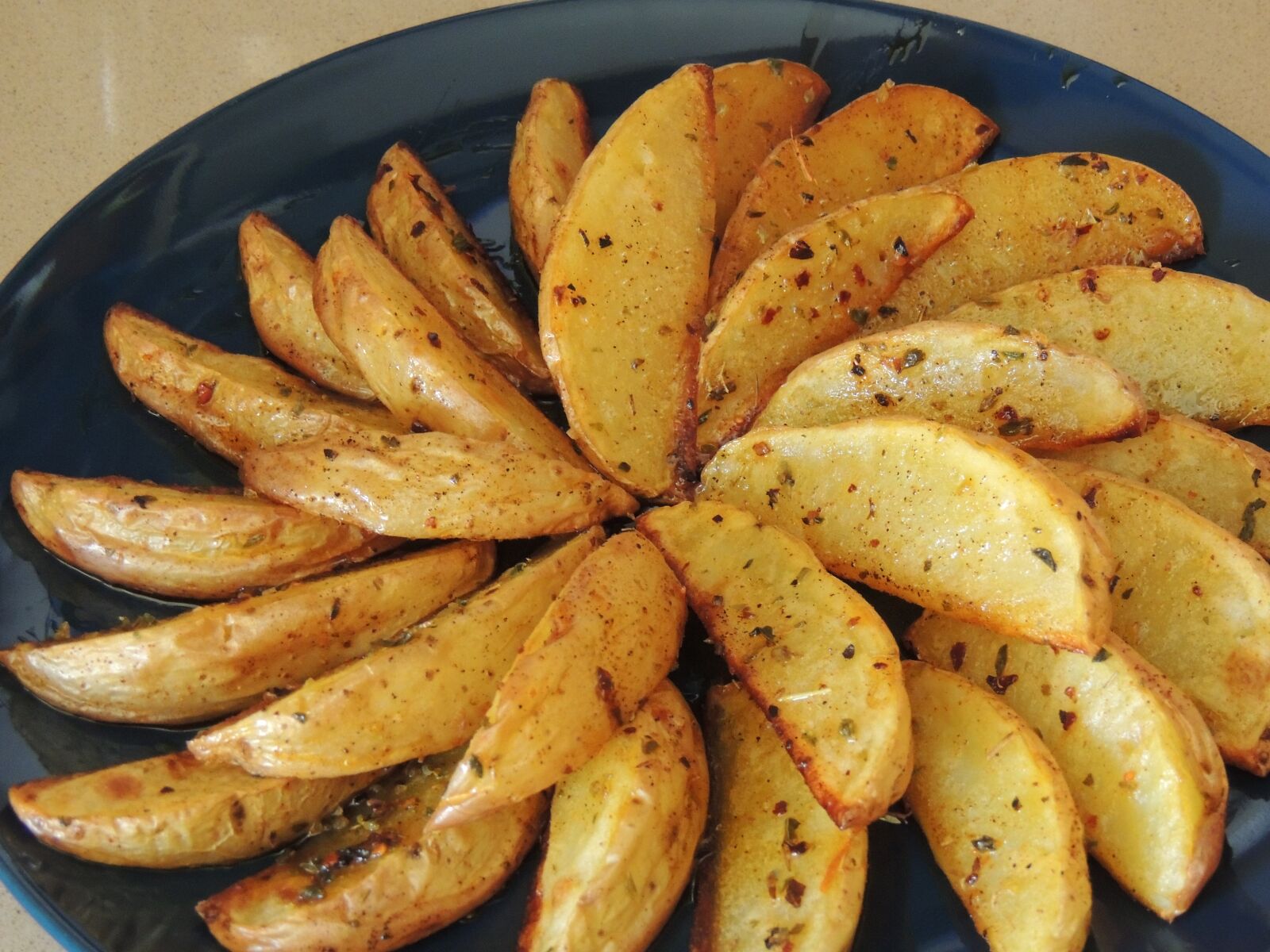 Nikon Coolpix P510 sample photo. Potatoes de luxe, spices photography