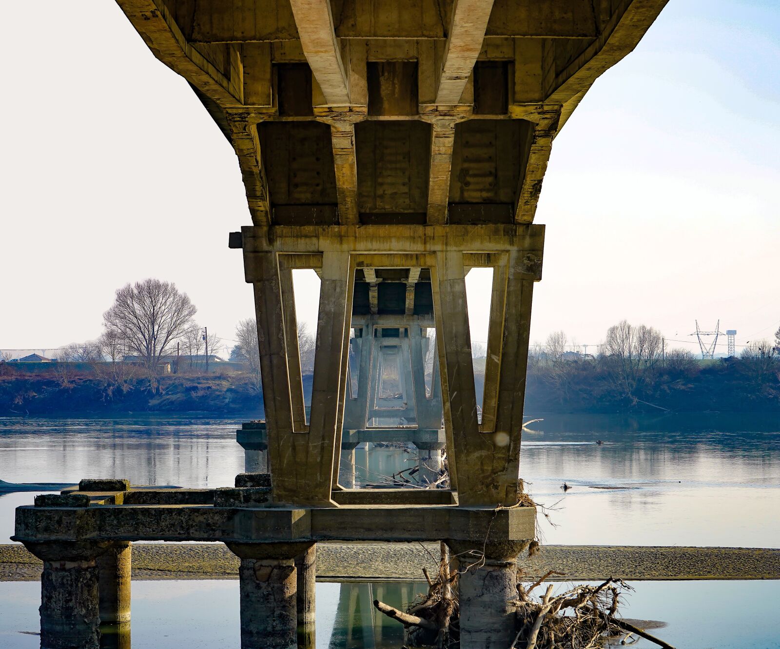 Sony a7 III + Sony FE 28-70mm F3.5-5.6 OSS sample photo. Bridge, the geological museum photography