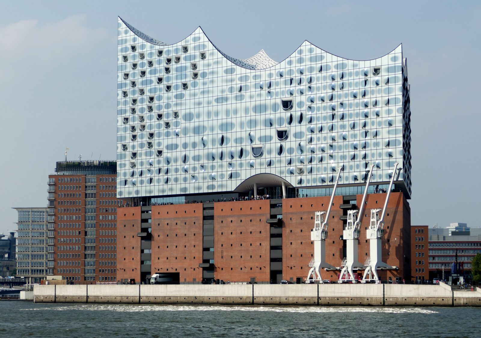 Panasonic Lumix DMC-FZ1000 sample photo. Elbe philharmonic hall, hamburg photography