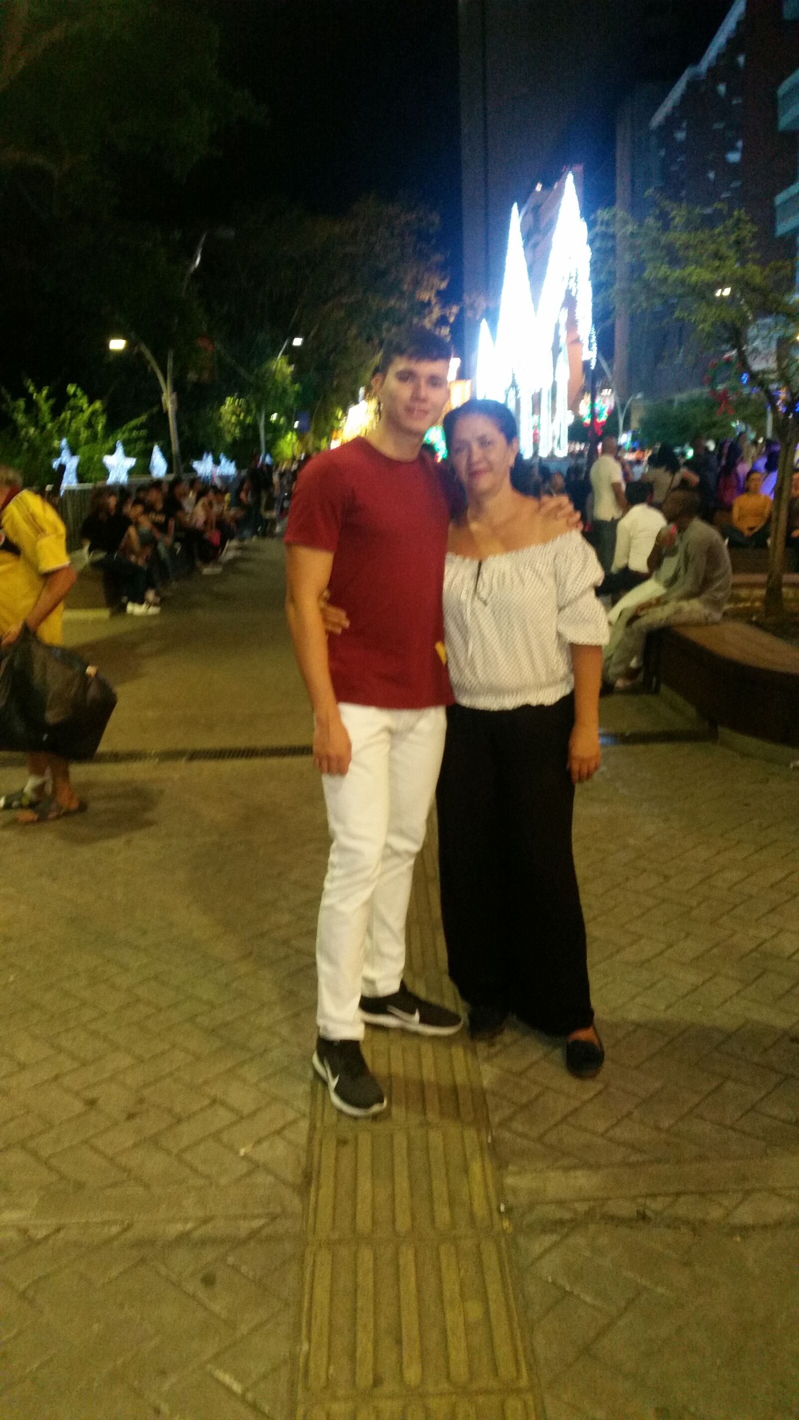 Samsung Galaxy S5 sample photo. Cali, colombia, family photography