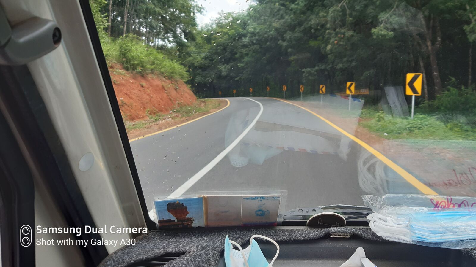 Samsung Galaxy A30 sample photo. Car, street, road photography